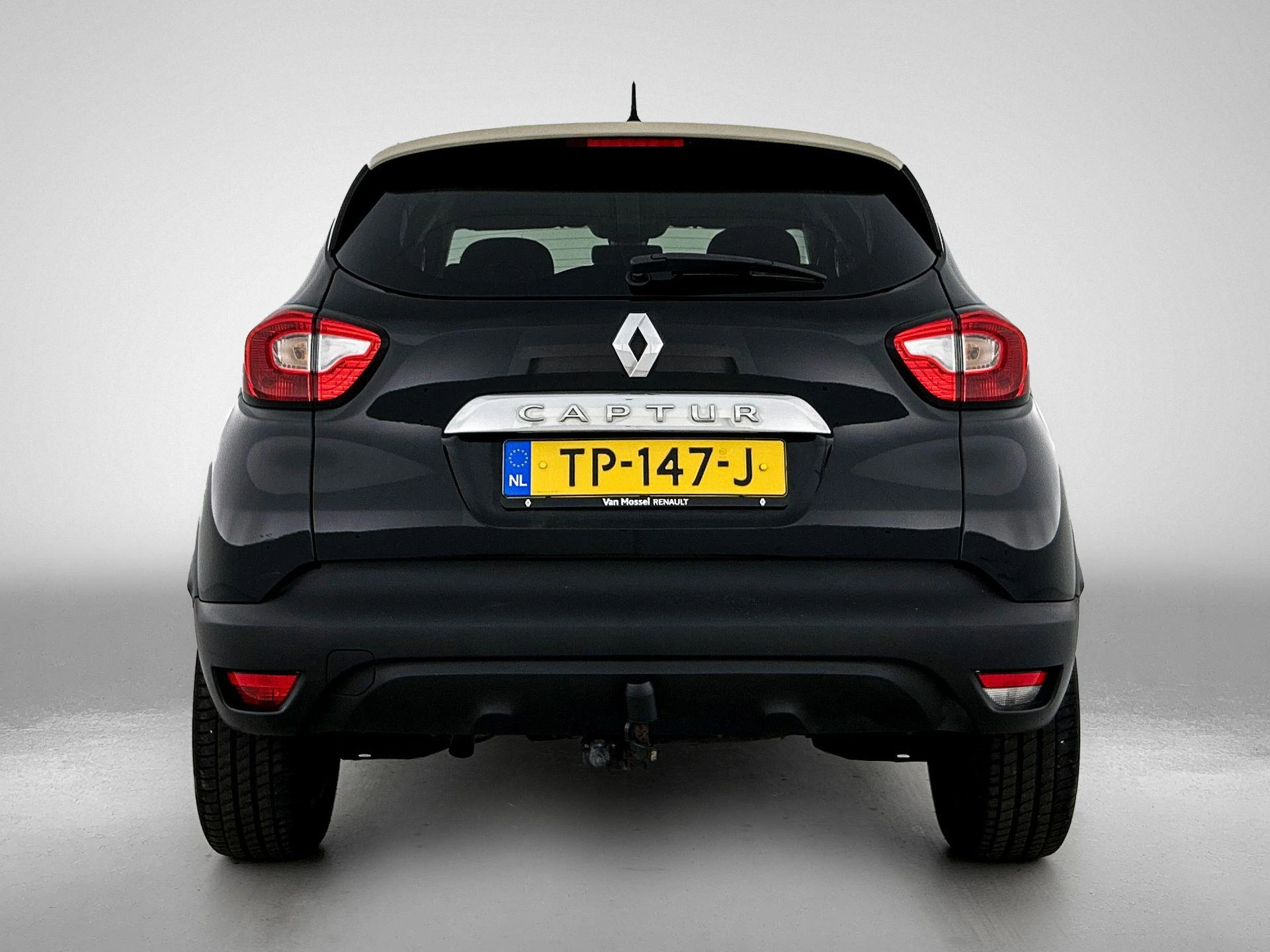 Renault-Captur-image-2
