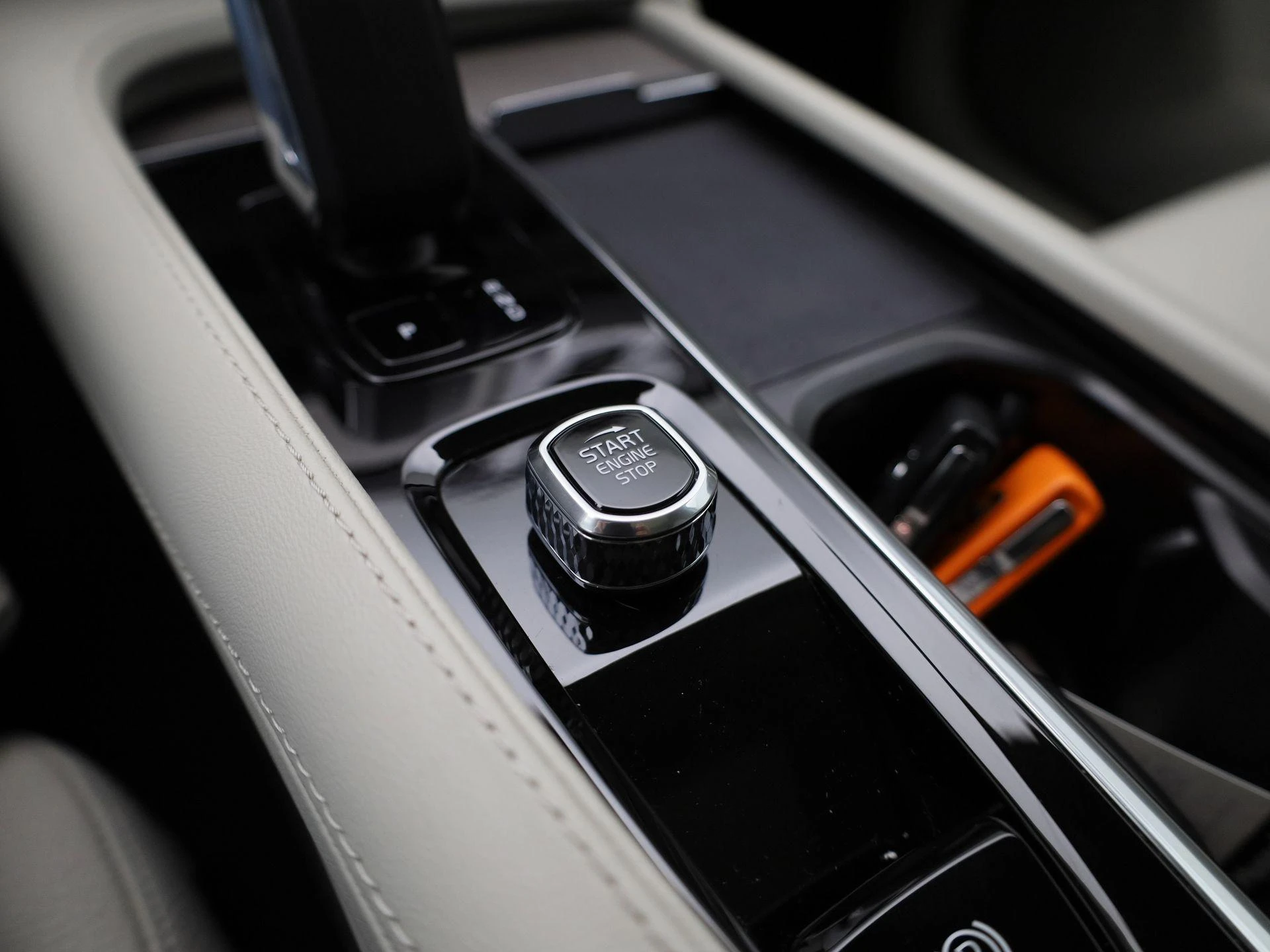 Volvo-XC90-image-27