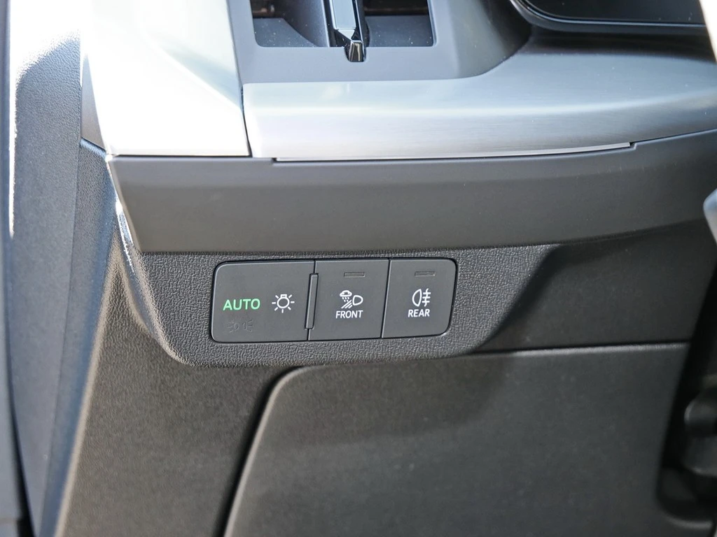 Audi-Q4 e-tron-image-15