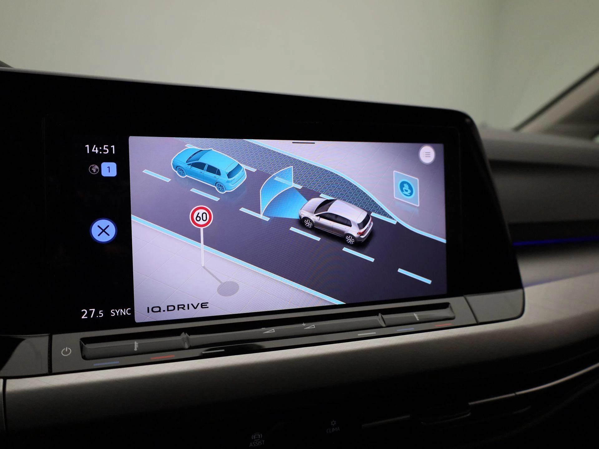 Volkswagen-Golf-image-29