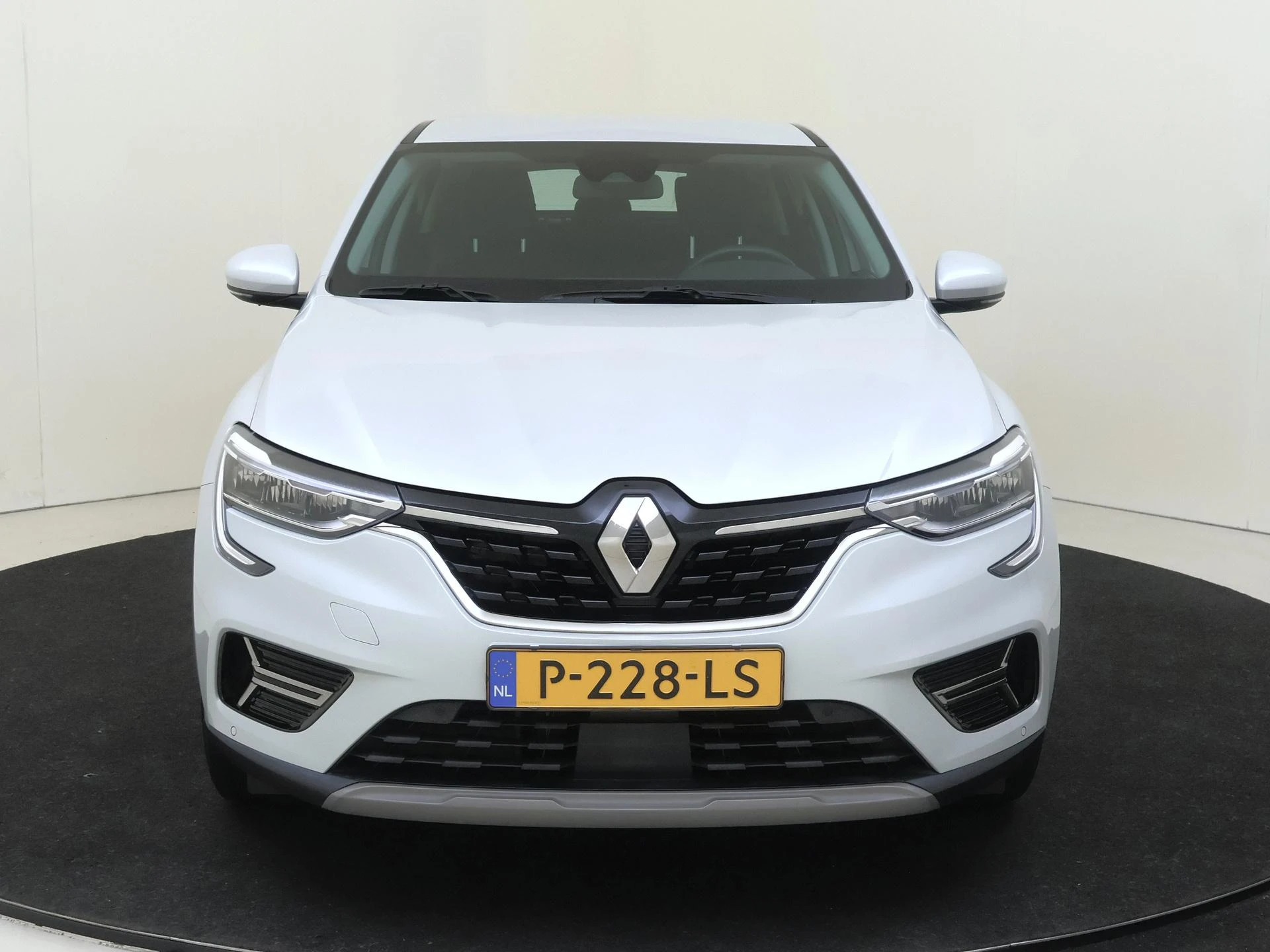 Renault-Arkana-image-5