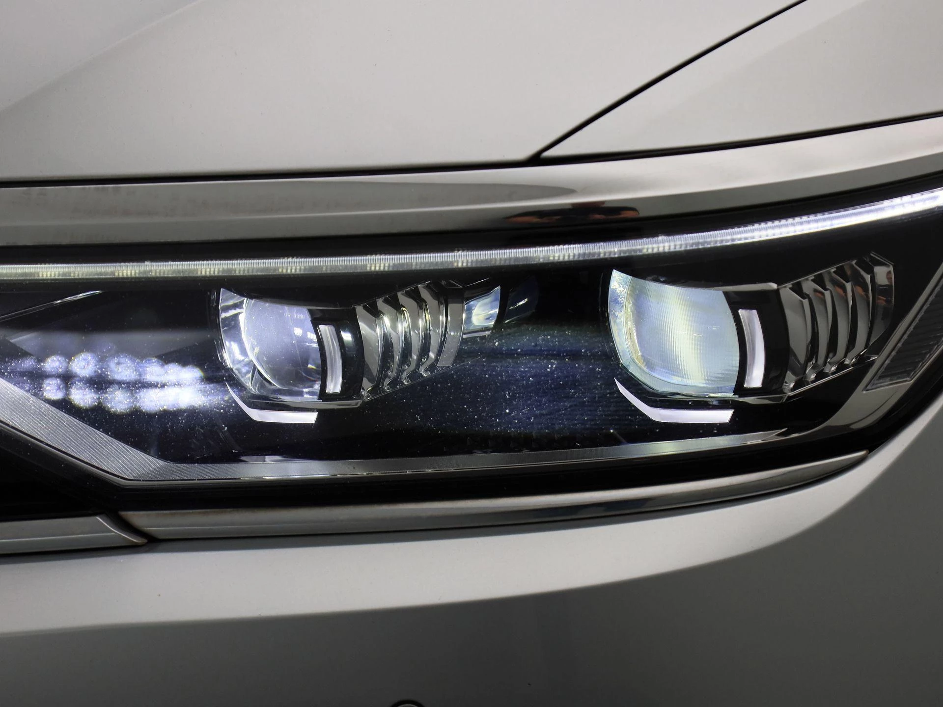 Volkswagen Passat Variant 2.0 TDI 90kW DSG Style Adapt. Cruise | Schuif-dak