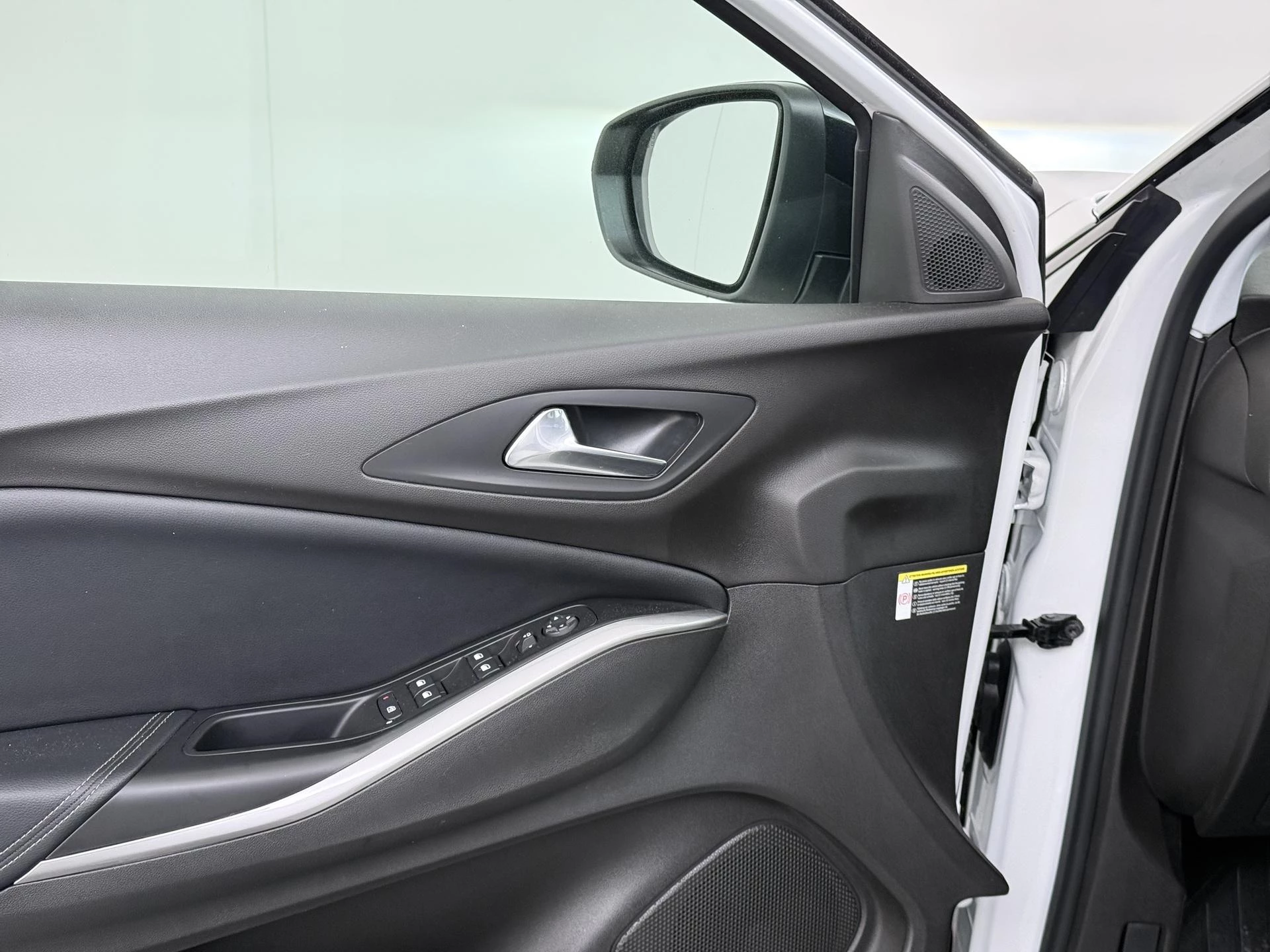 Opel-Grandland-image-11