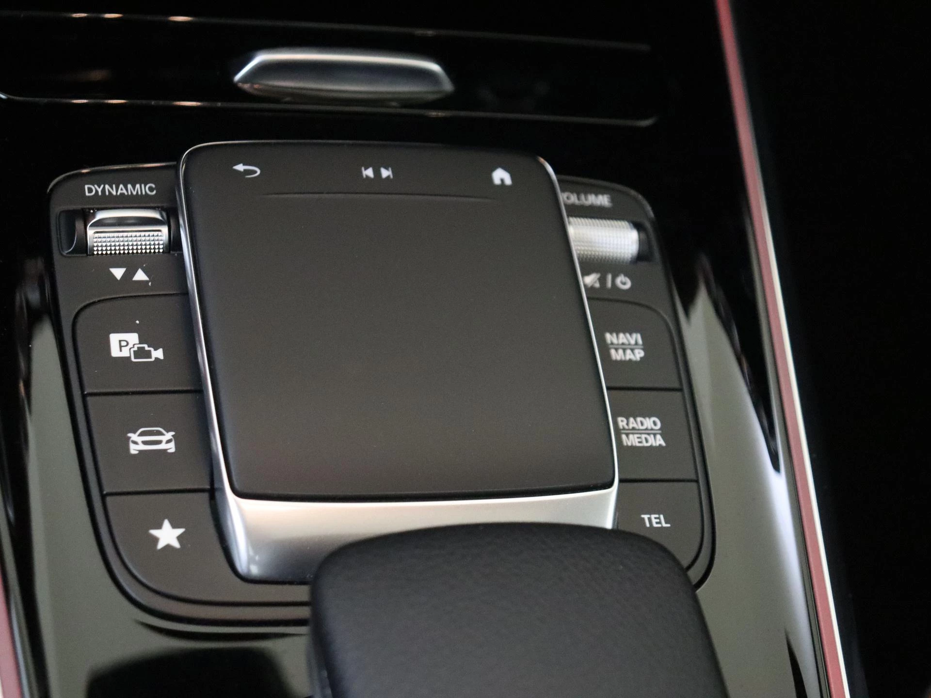 Mercedes-Benz GLA 250 e Business Solution AMG Limited
