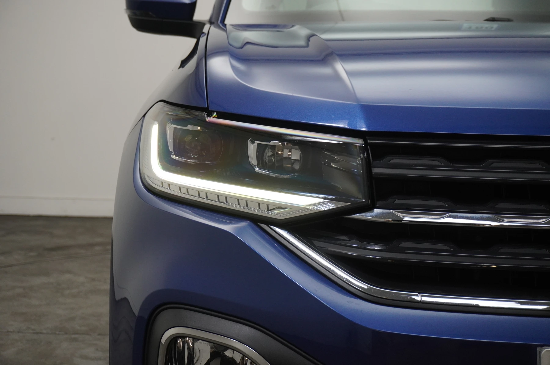 Volkswagen-T-Cross-image-43