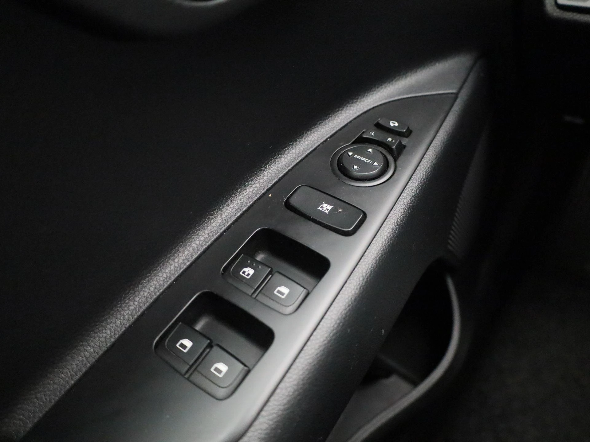Kia-Stonic-image-21