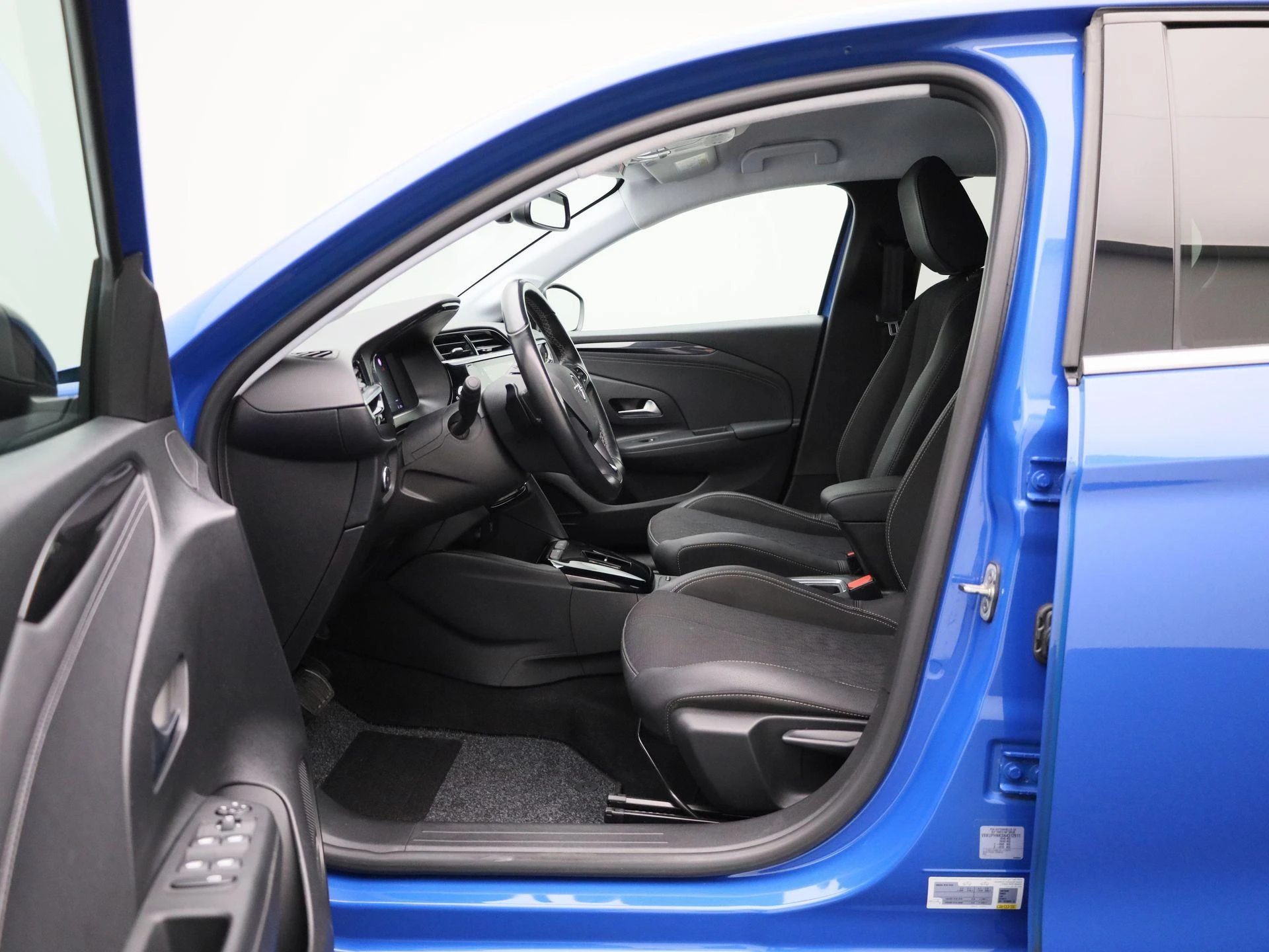 Opel-Corsa-image-10