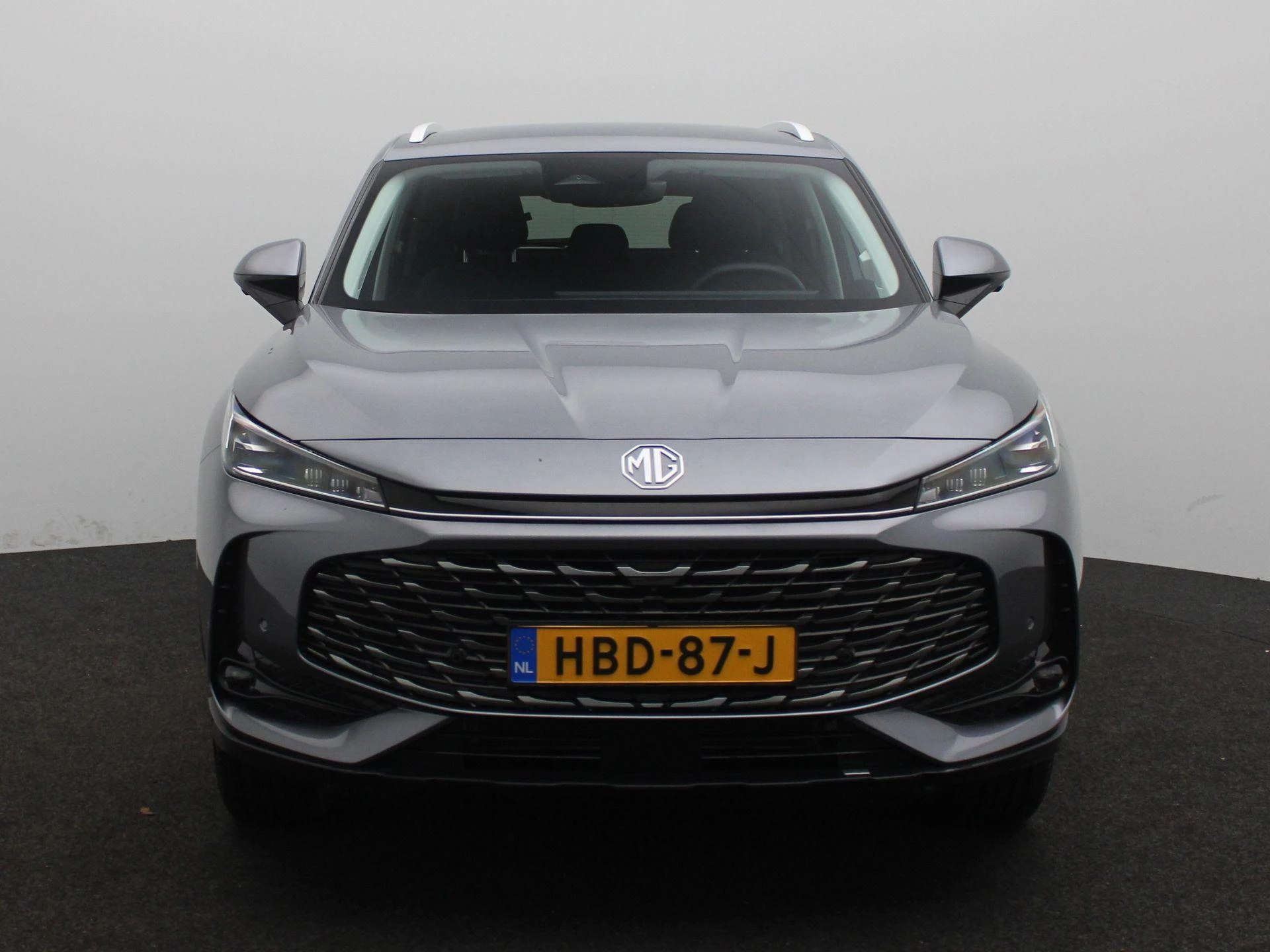 MG HS