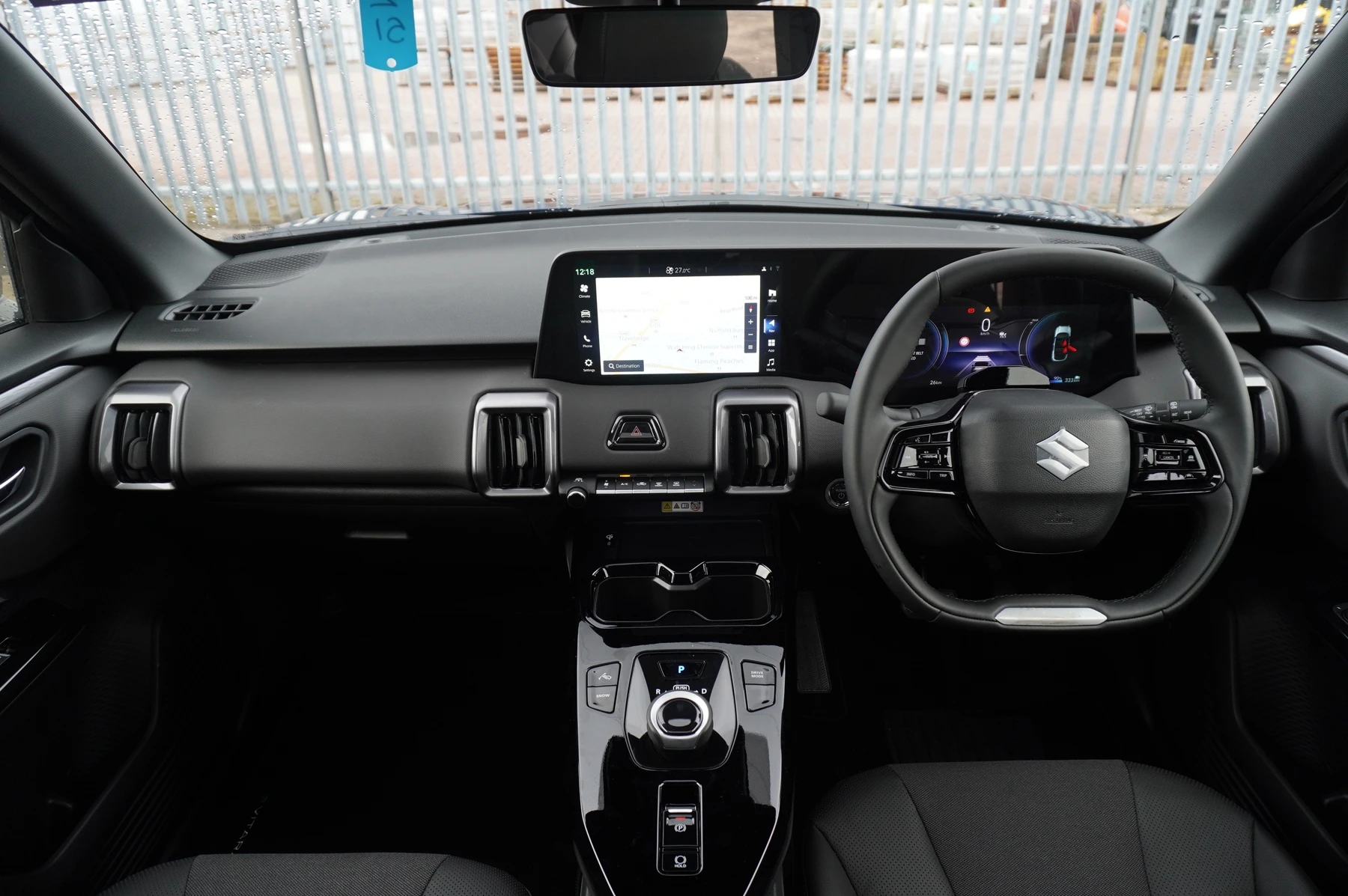 Suzuki-e Vitara-image-8