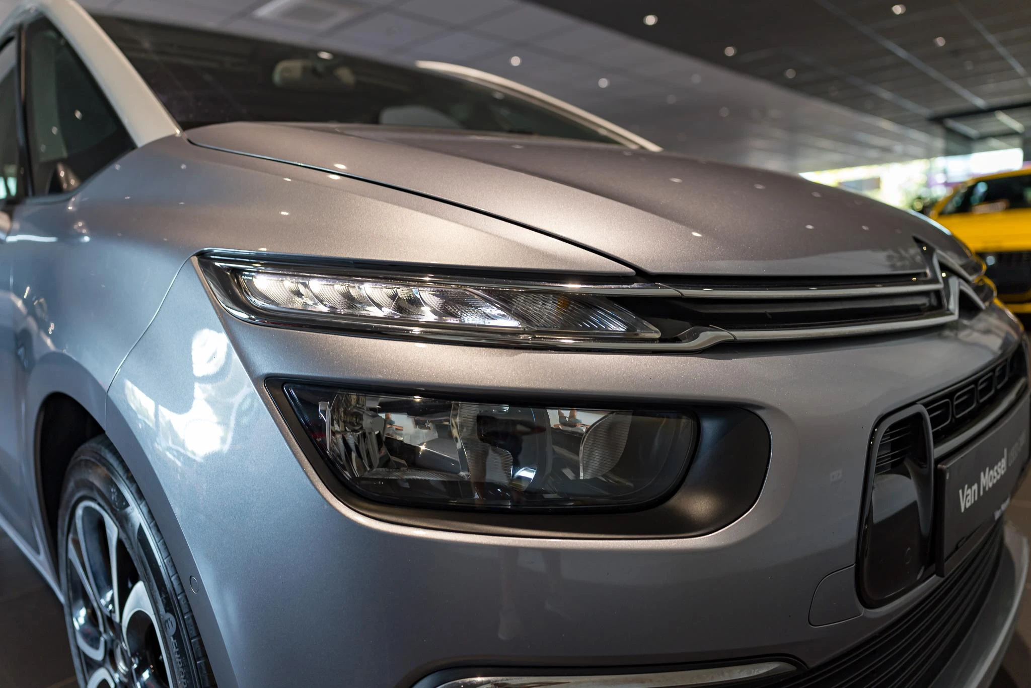 Citroën-C4 Spacetourer-image-6
