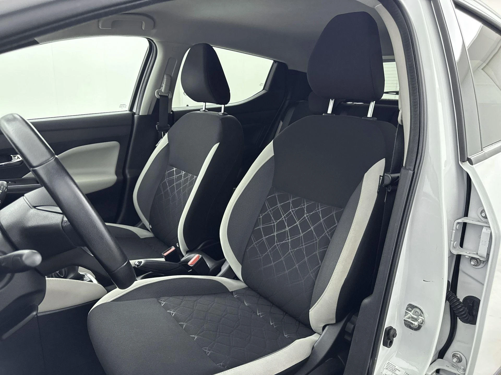 Nissan-Micra-image-20
