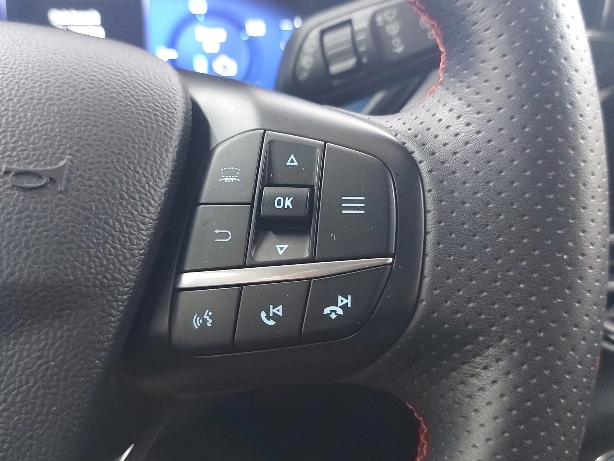 Ford-Kuga-image-21