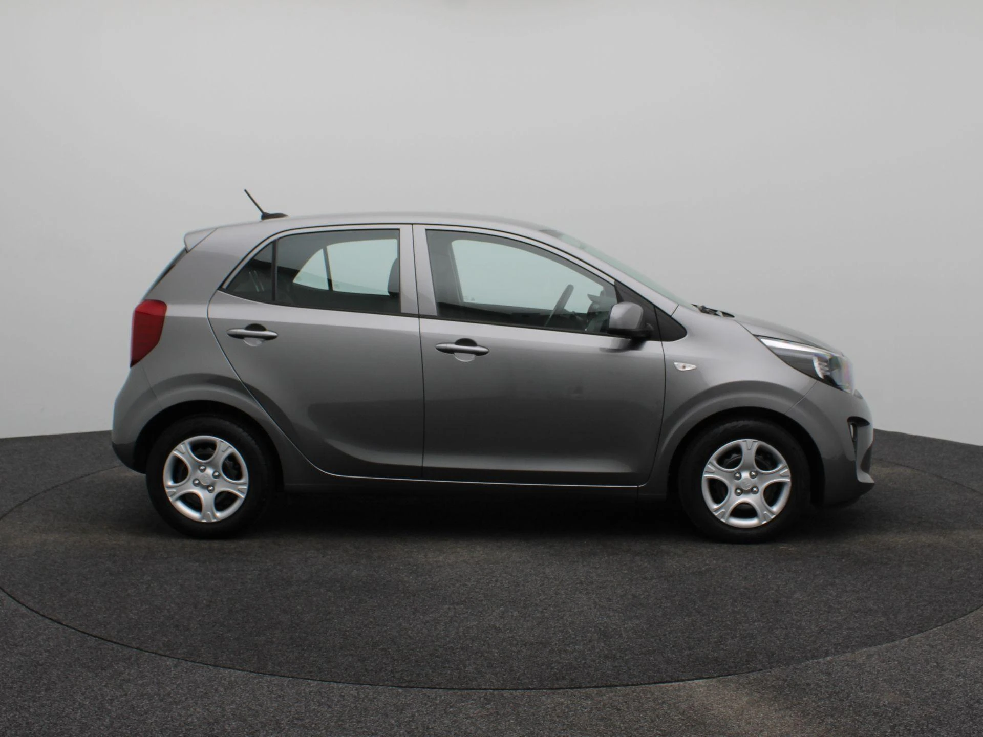 Kia-Picanto-image-6