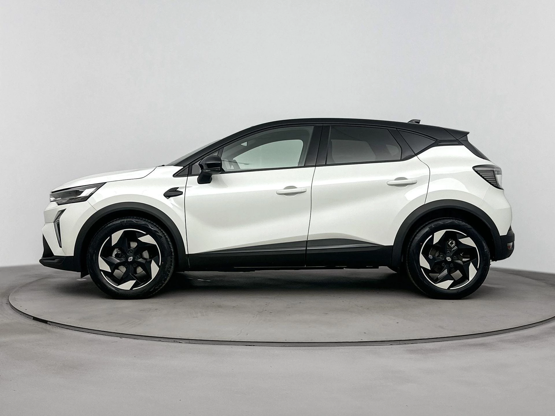 Renault-Captur-image-1