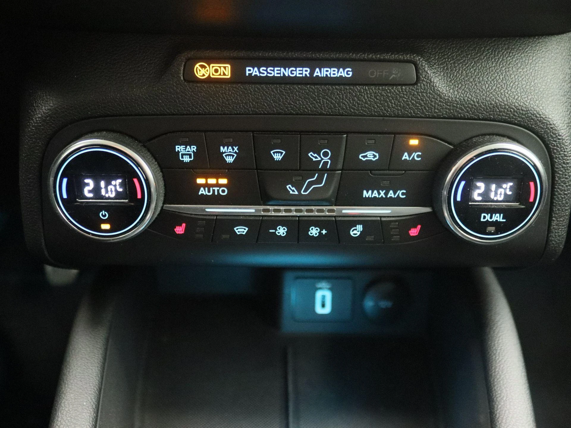 Ford-Focus-image-10