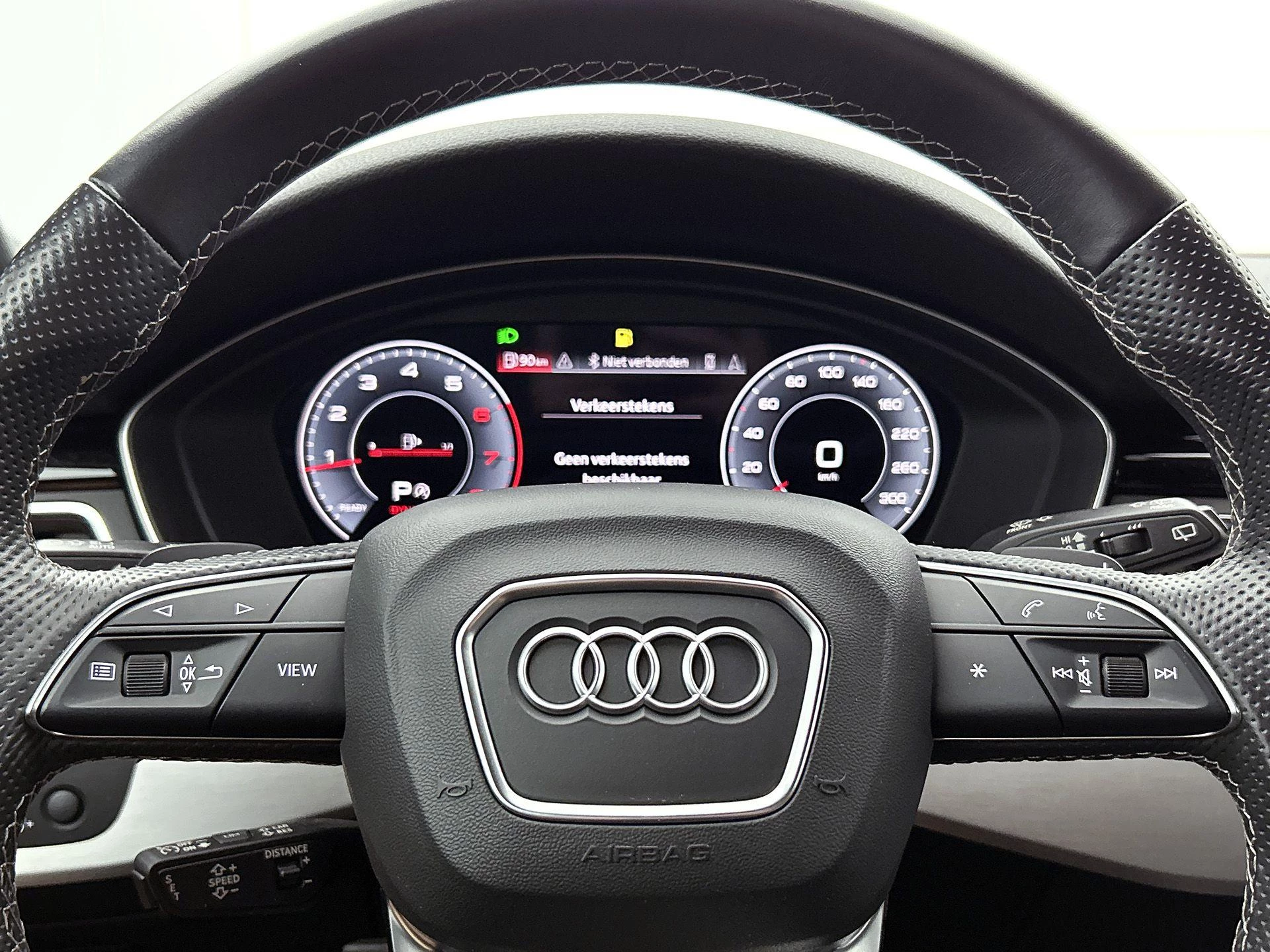 Audi A4 Avant 40 TFSI quattro S edition Competition