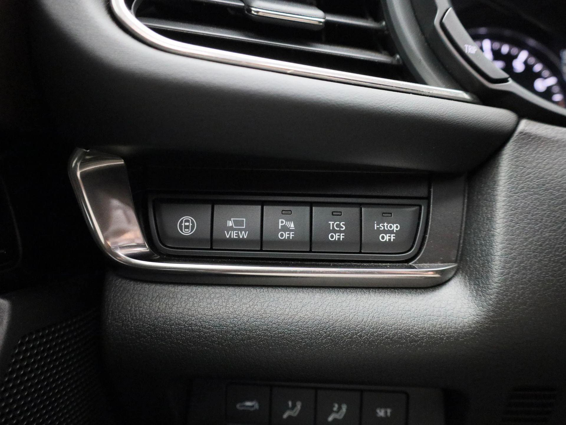 Mazda-CX-30-image-25