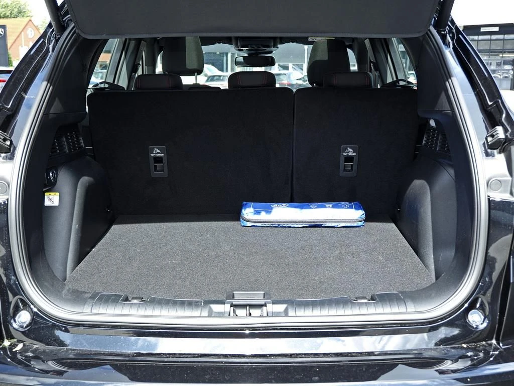 Ford-Kuga-image-15
