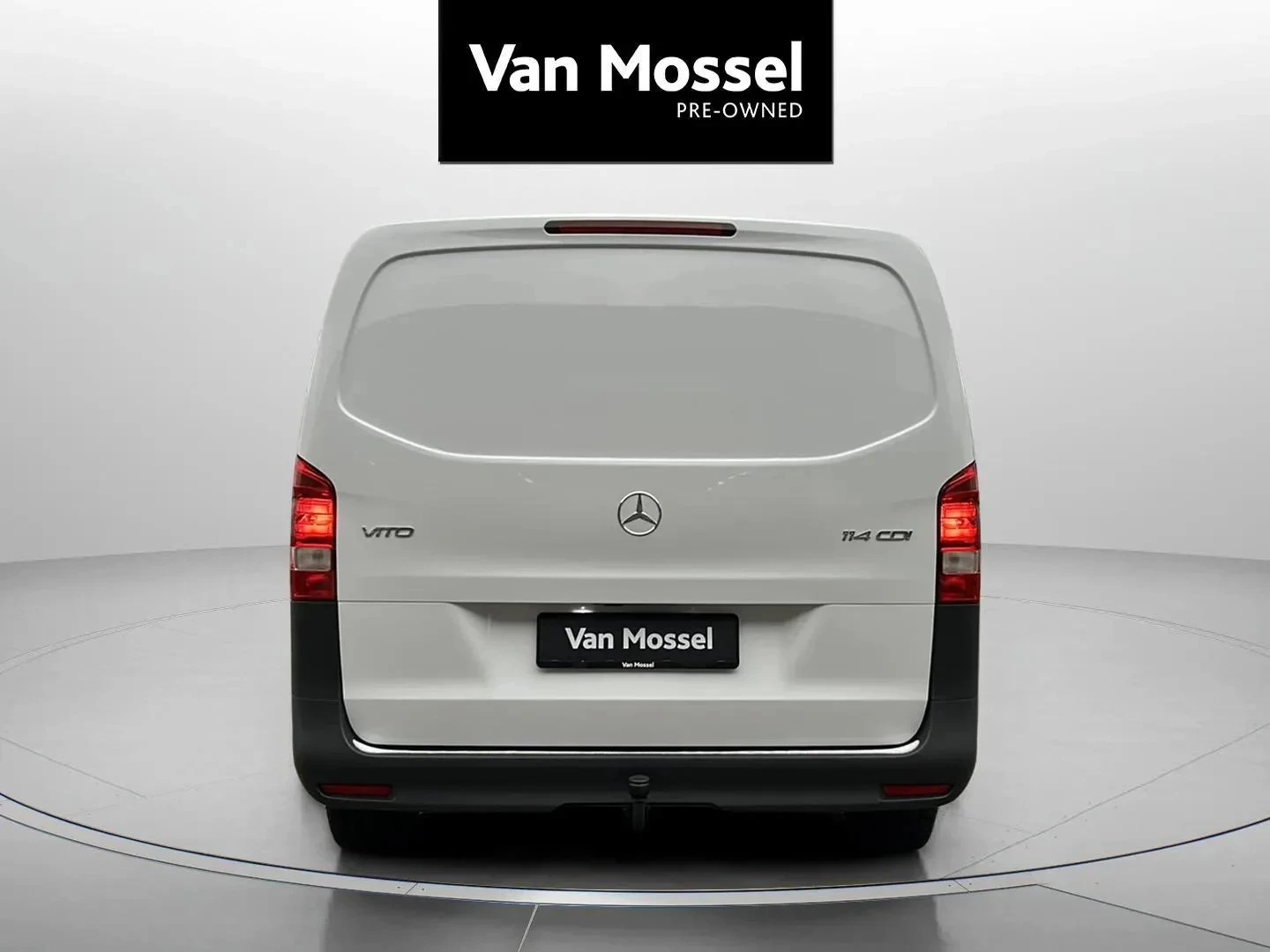 Mercedes-Benz-Vito-image-3