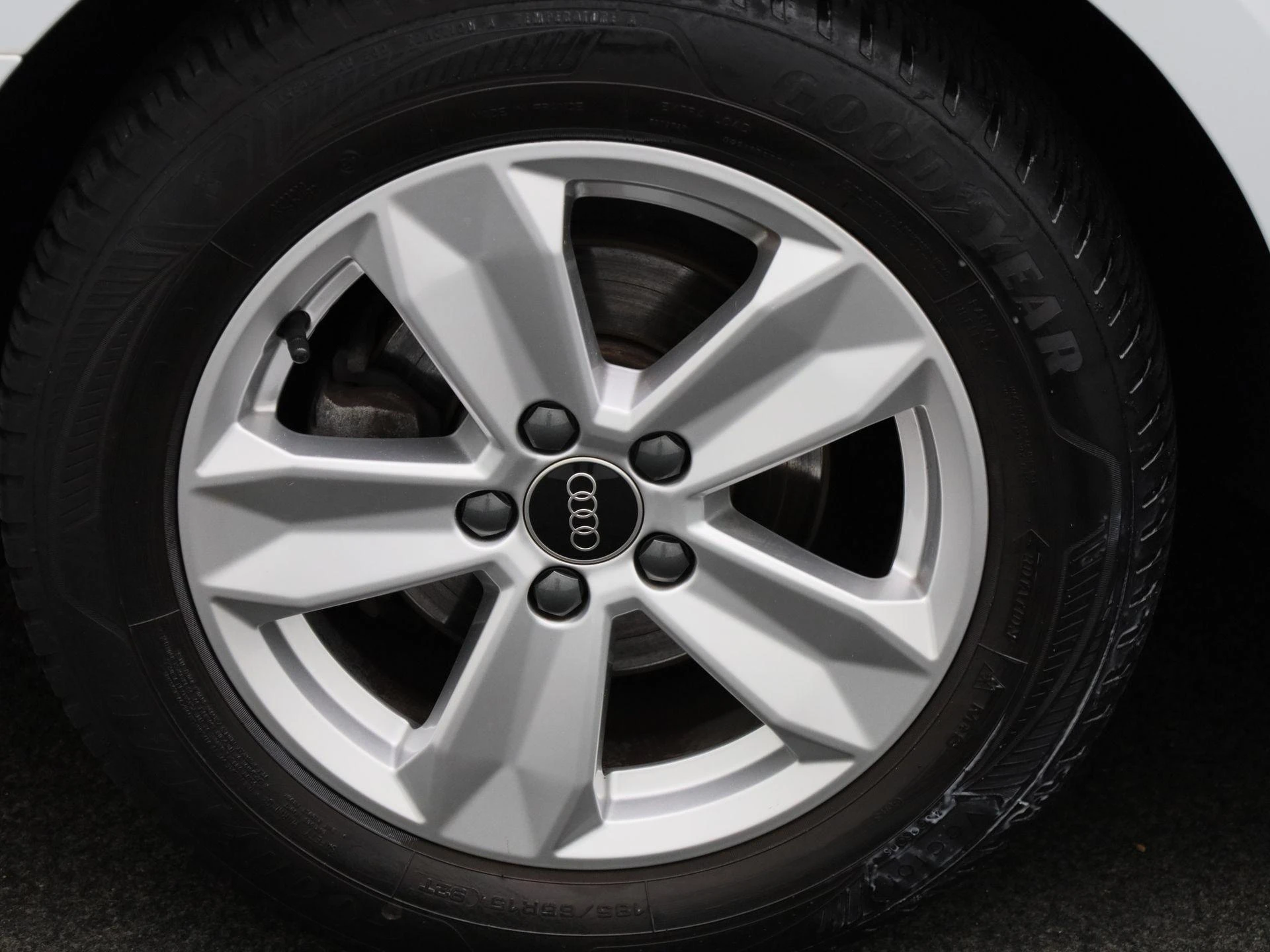 Audi-A1 Sportback-image-11
