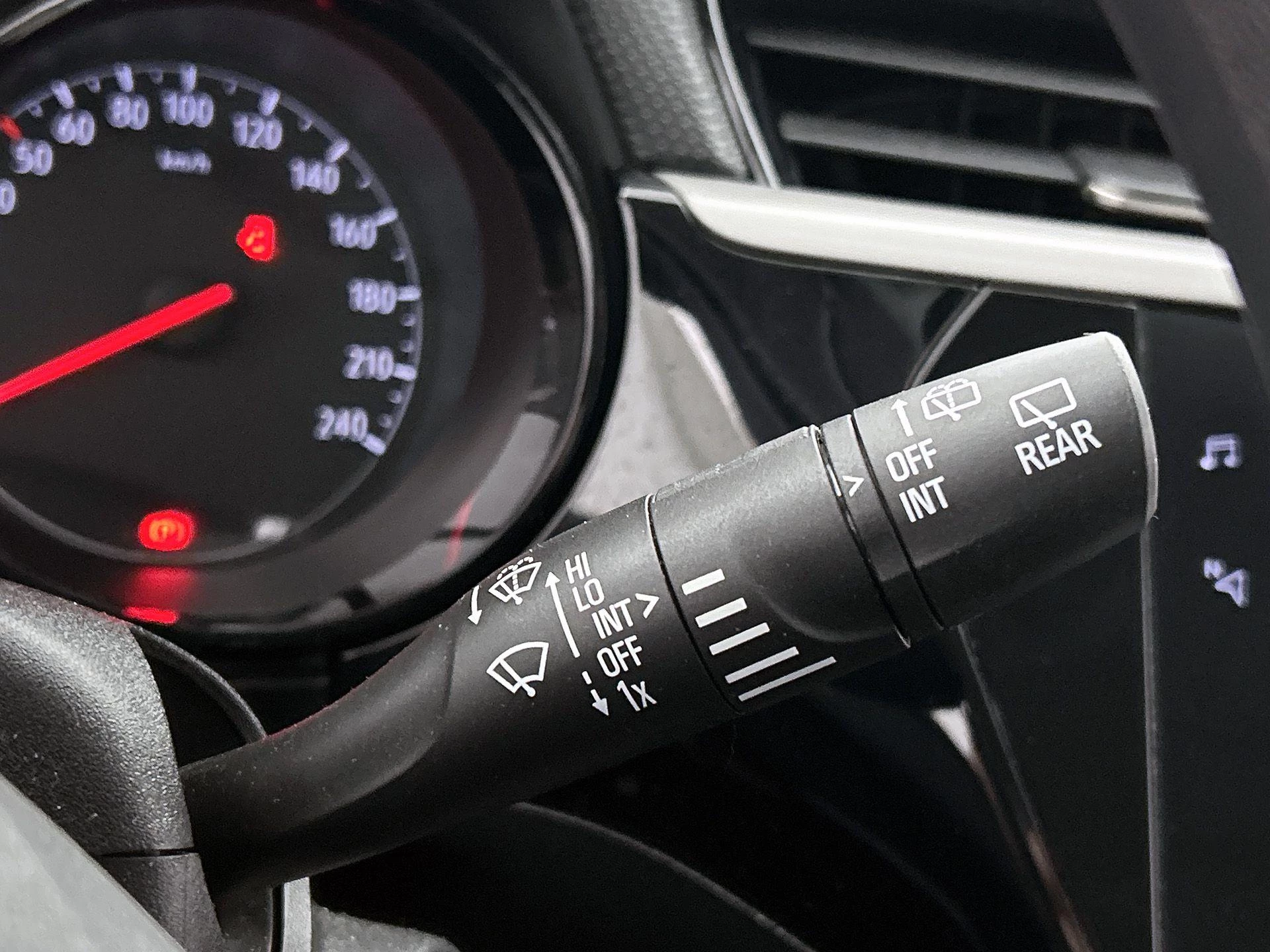 Opel-Corsa-image-9