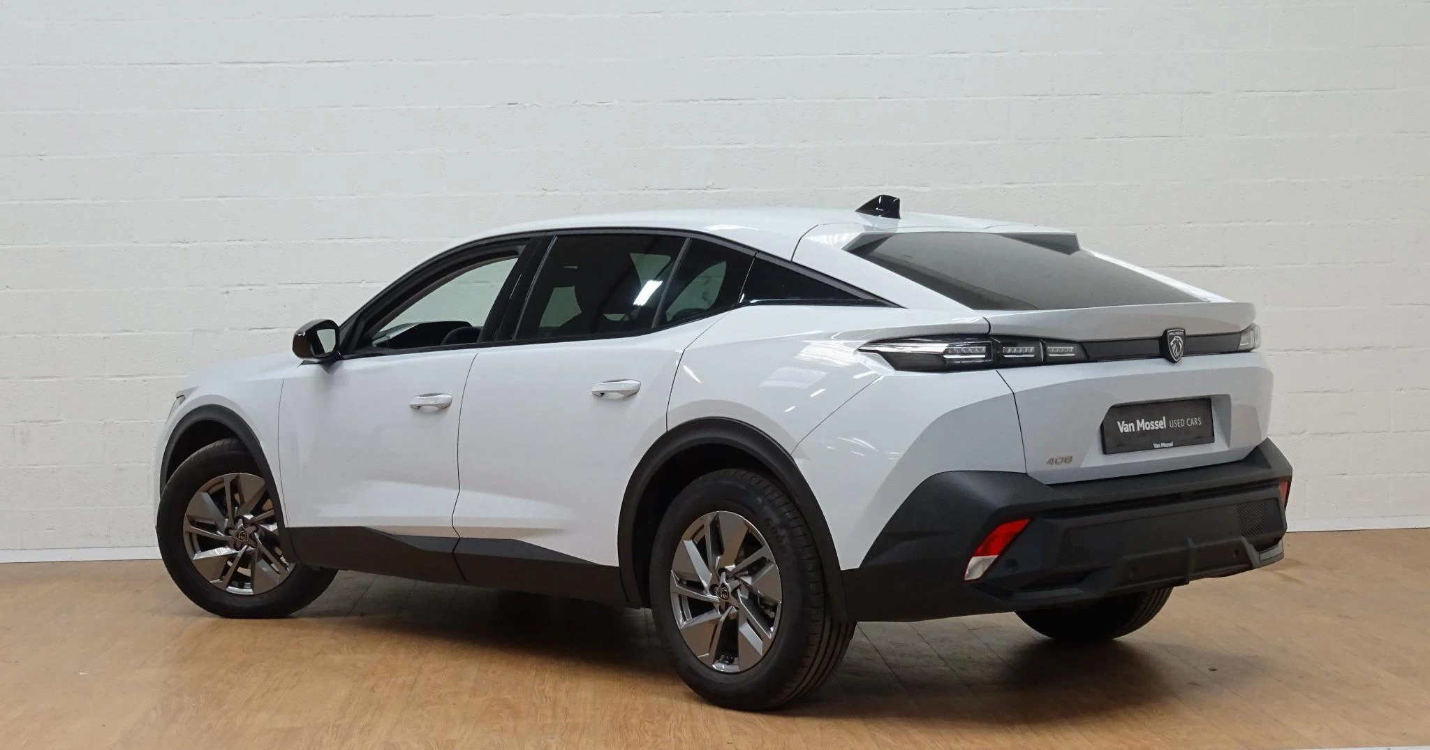 Peugeot-408-image-2