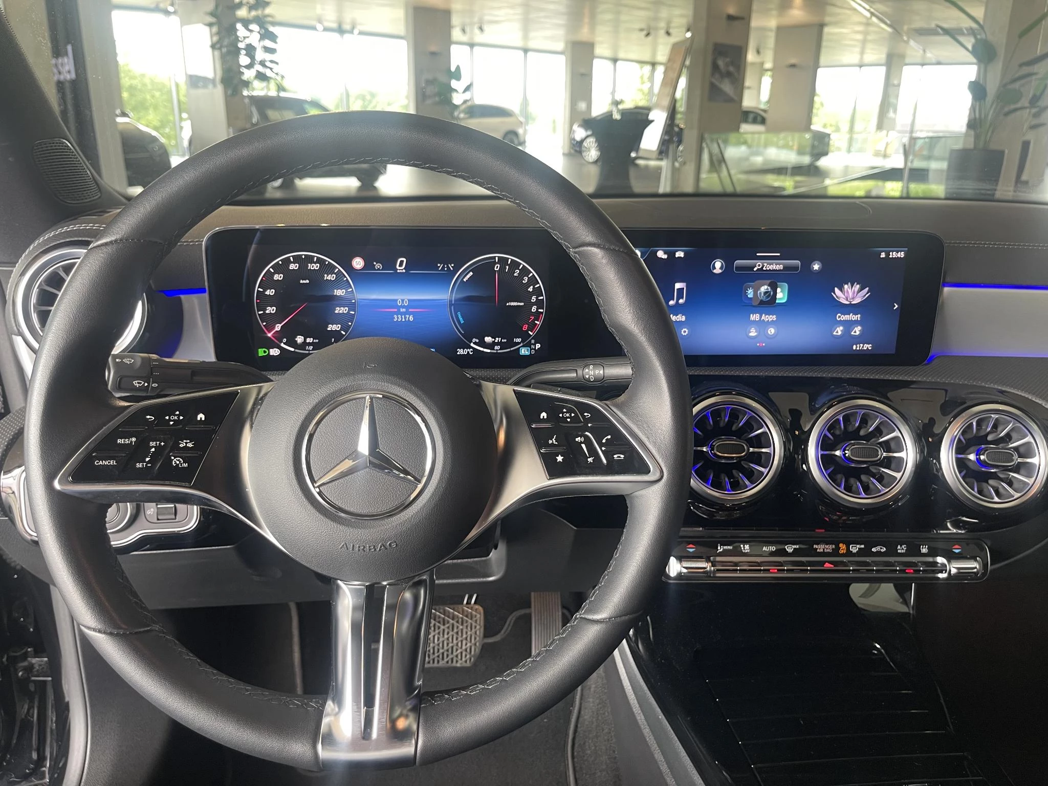 Mercedes-Benz CLA CLA 250 e Luxury Line
