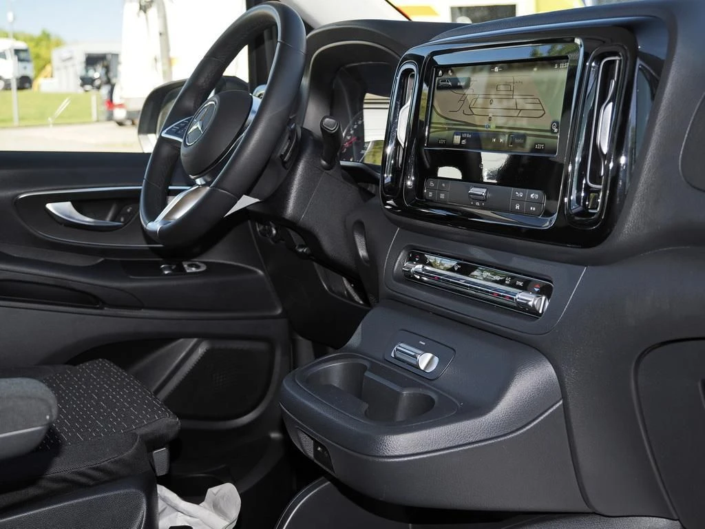 Mercedes-Benz-Vito 116-image-9