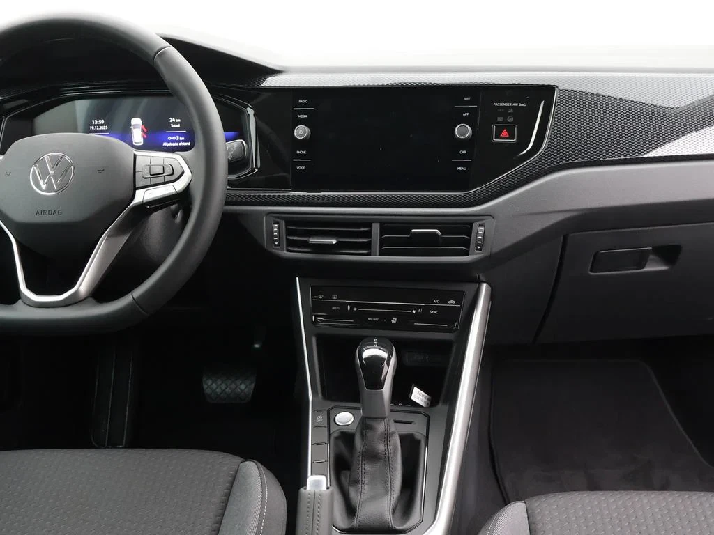 Volkswagen-Taigo-image-11