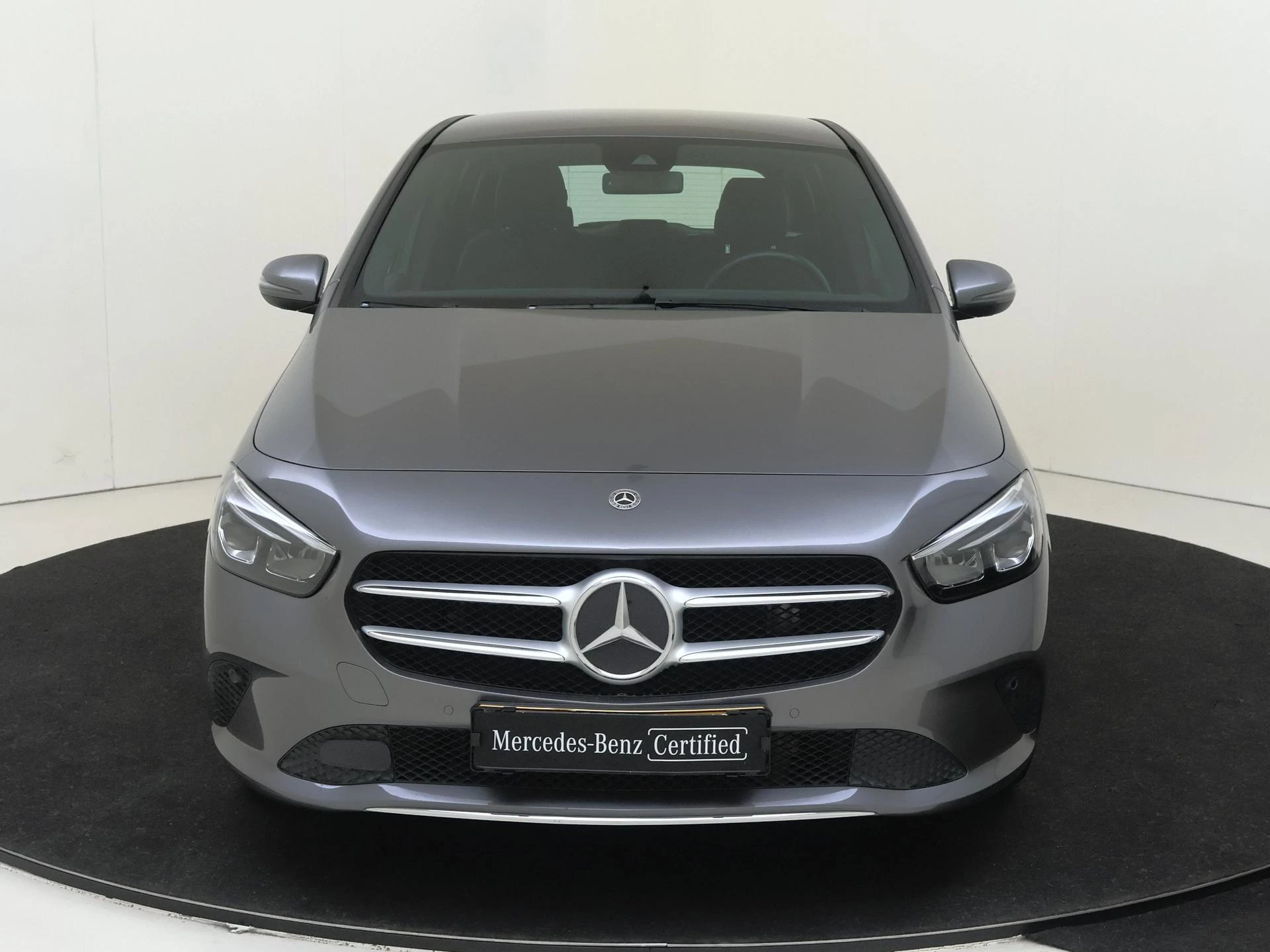 Mercedes-Benz B-Klasse 180 Launch Edition Premium