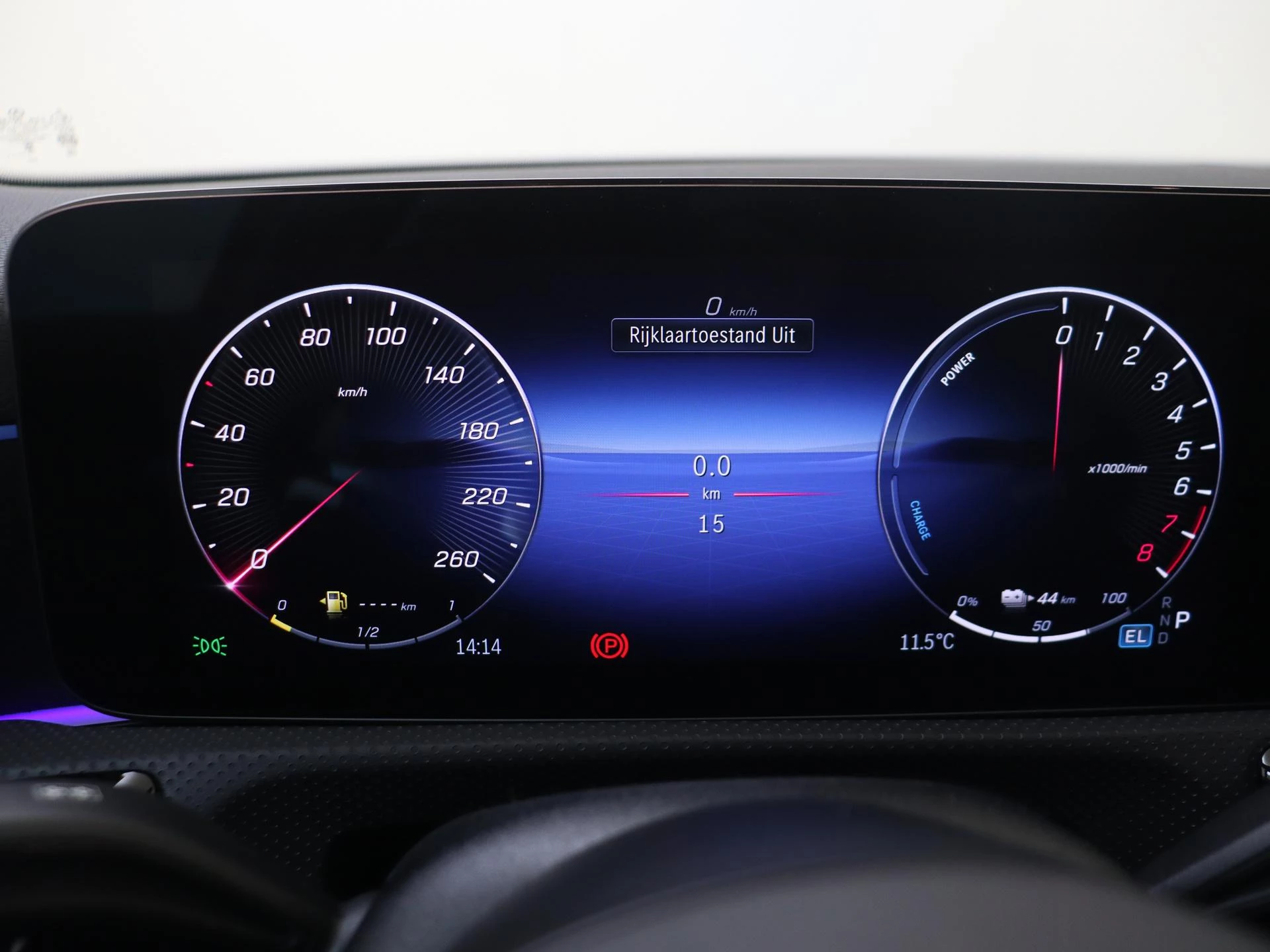 Mercedes-Benz-A-Klasse-image-15