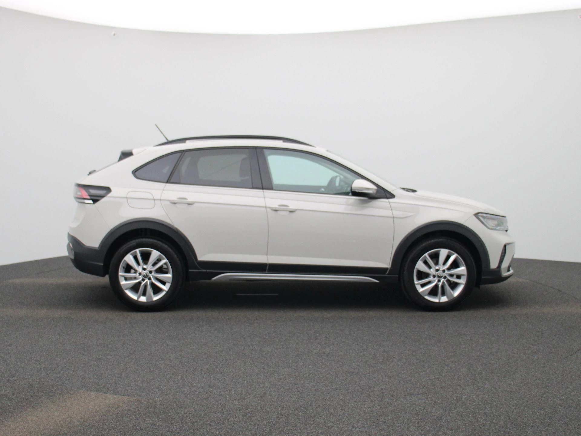 Volkswagen-Taigo-image-5