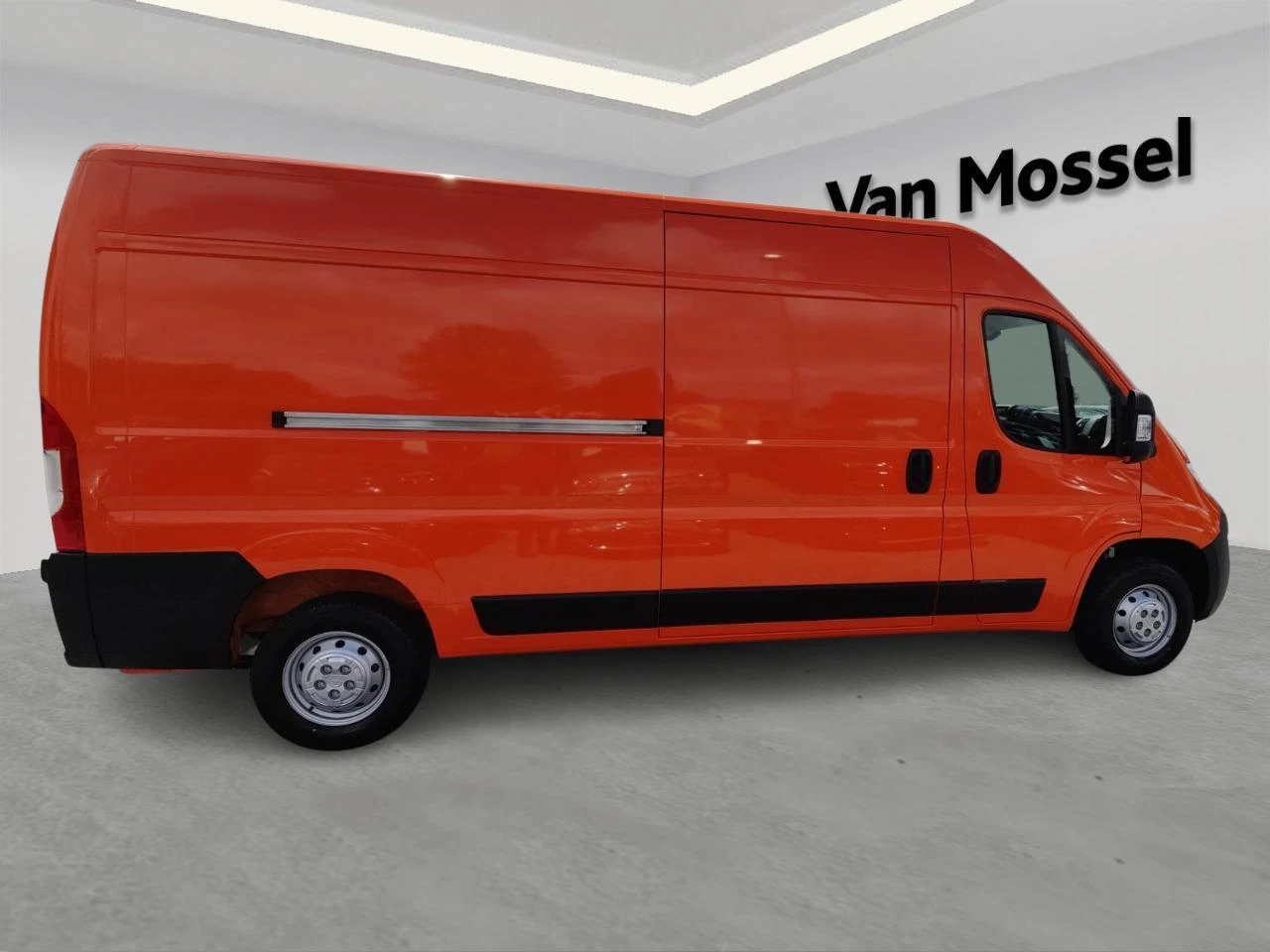 Opel Movano 3500 Light L3H2 - 2.2L Turbo 140