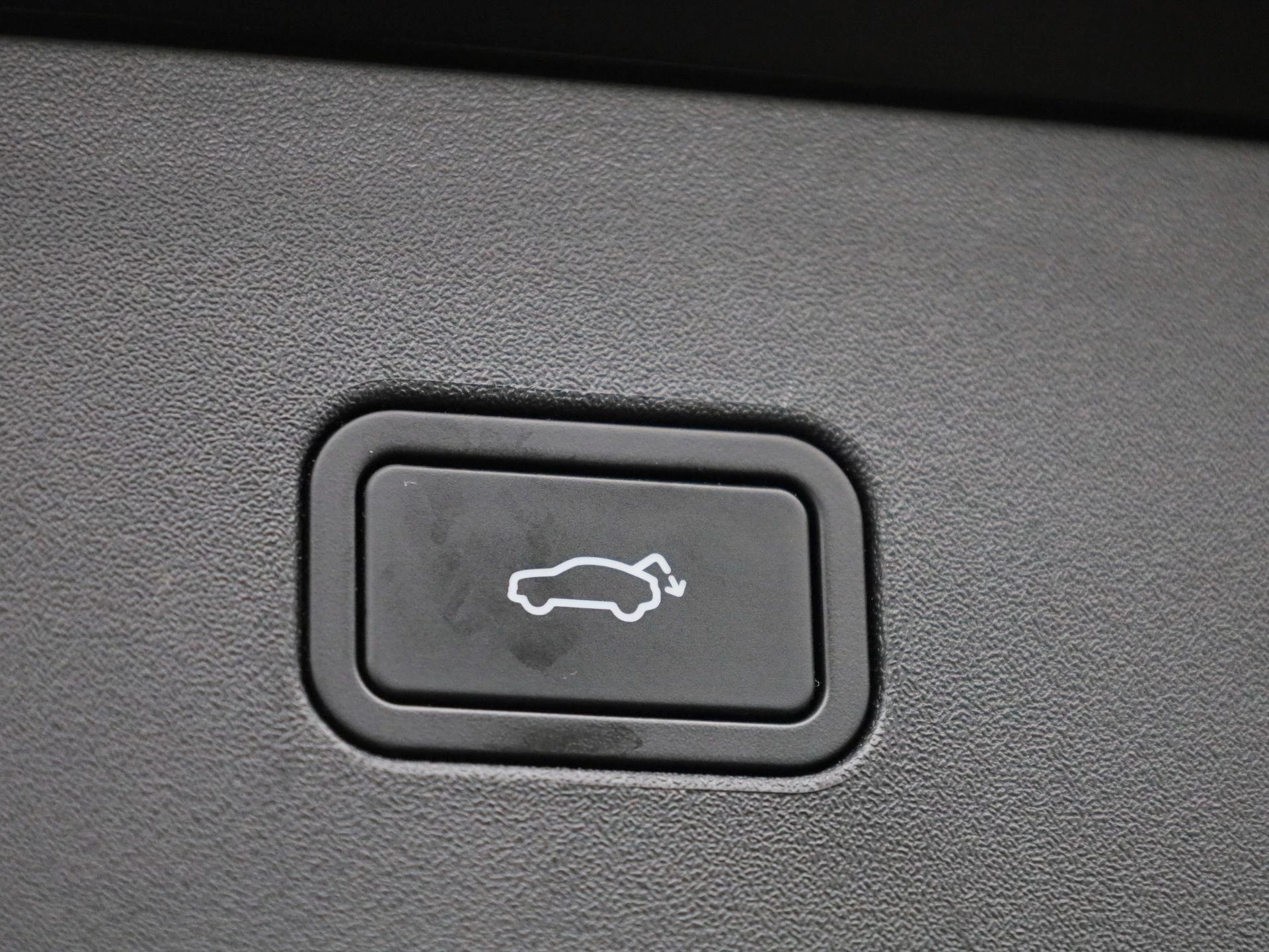 Volvo-EX30-image-13