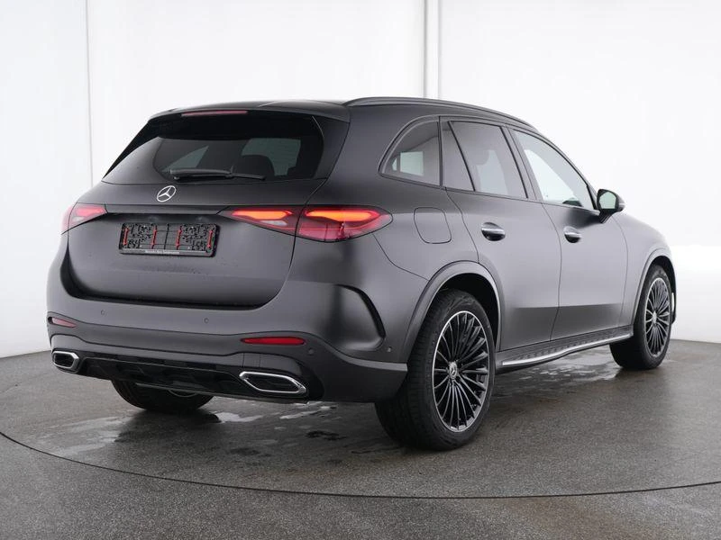 Mercedes-Benz GLC 300e 4MATIC AMG Line