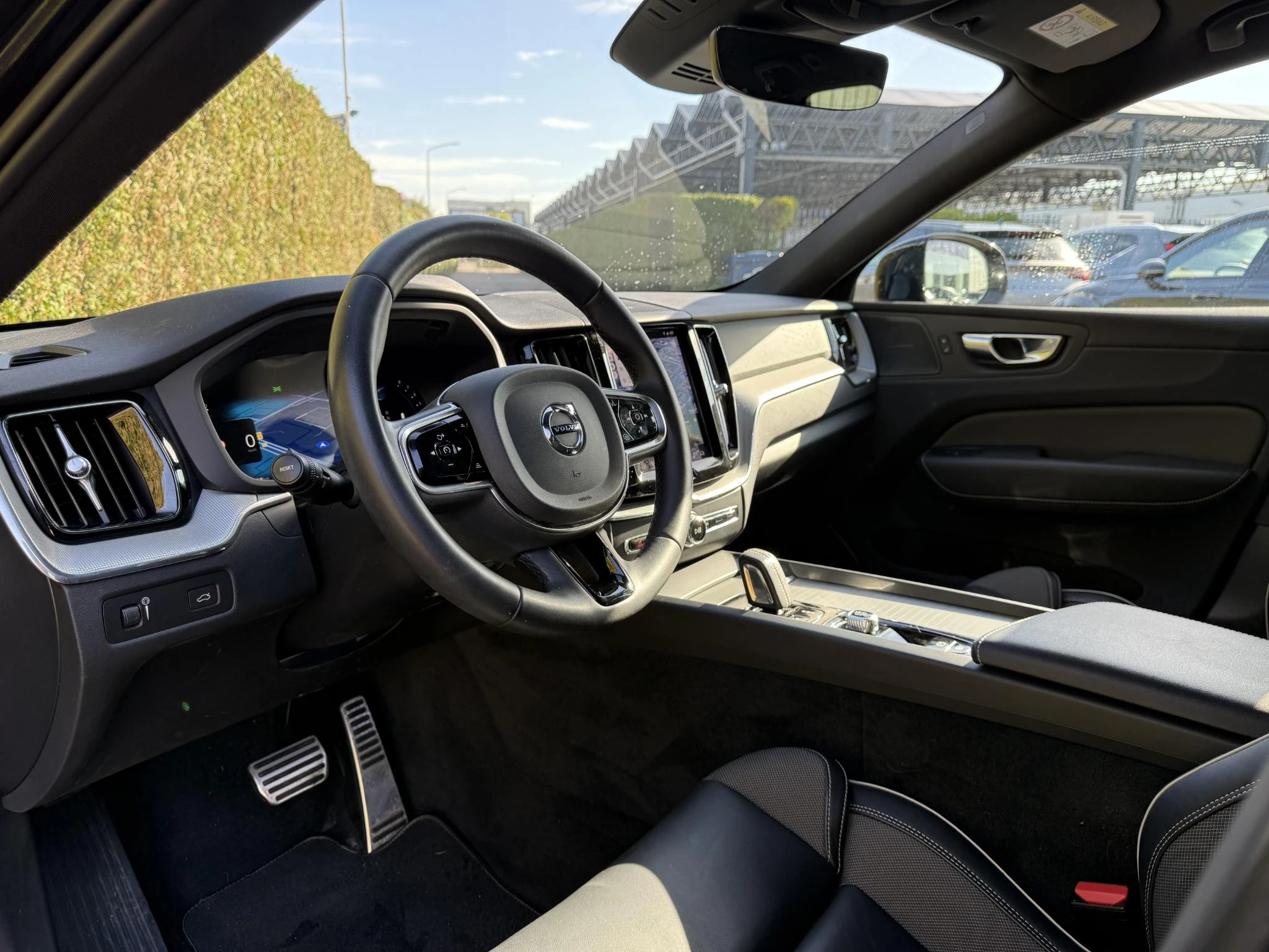 Volvo-XC60-image-16