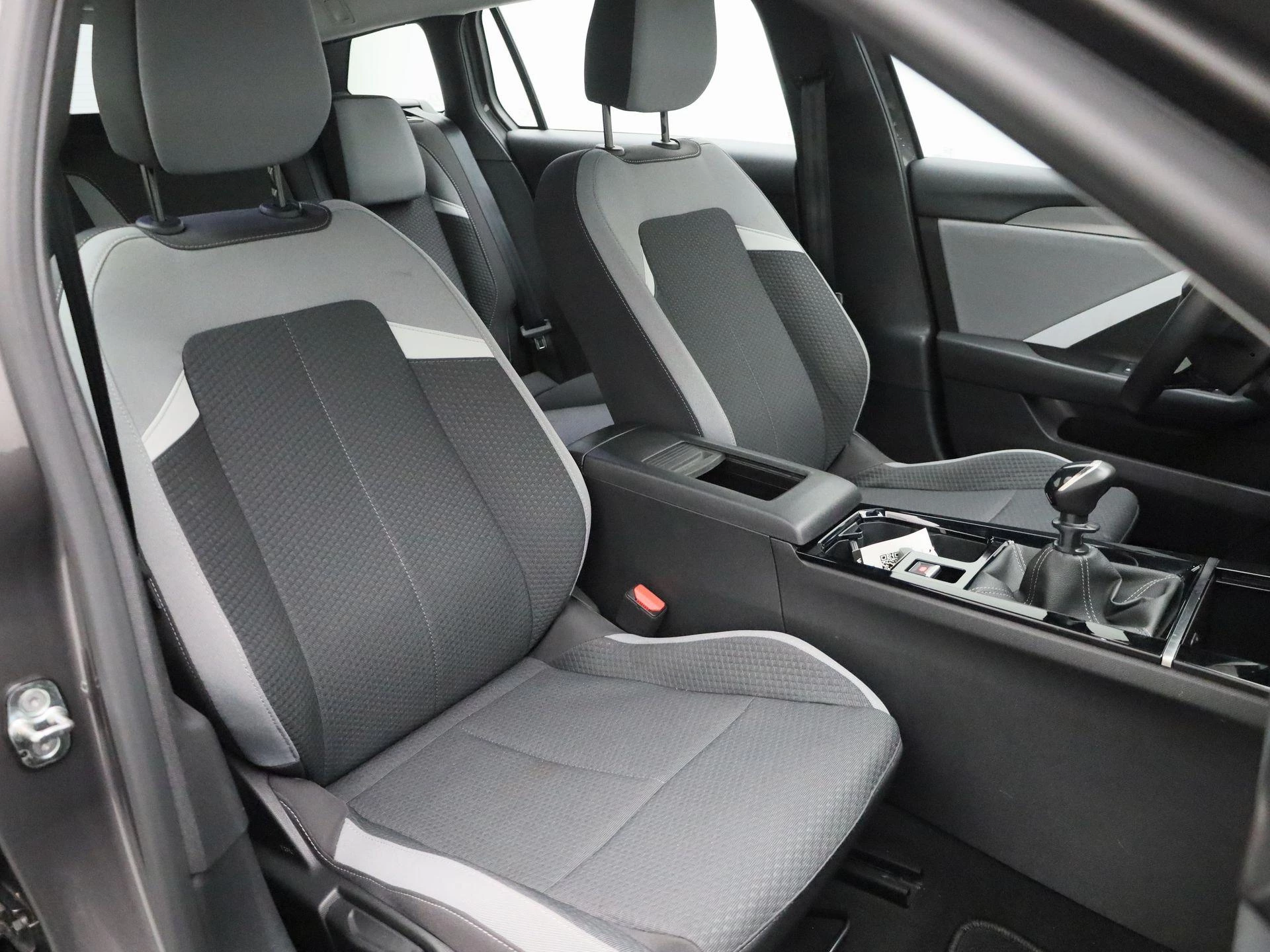 Opel-Astra-image-31