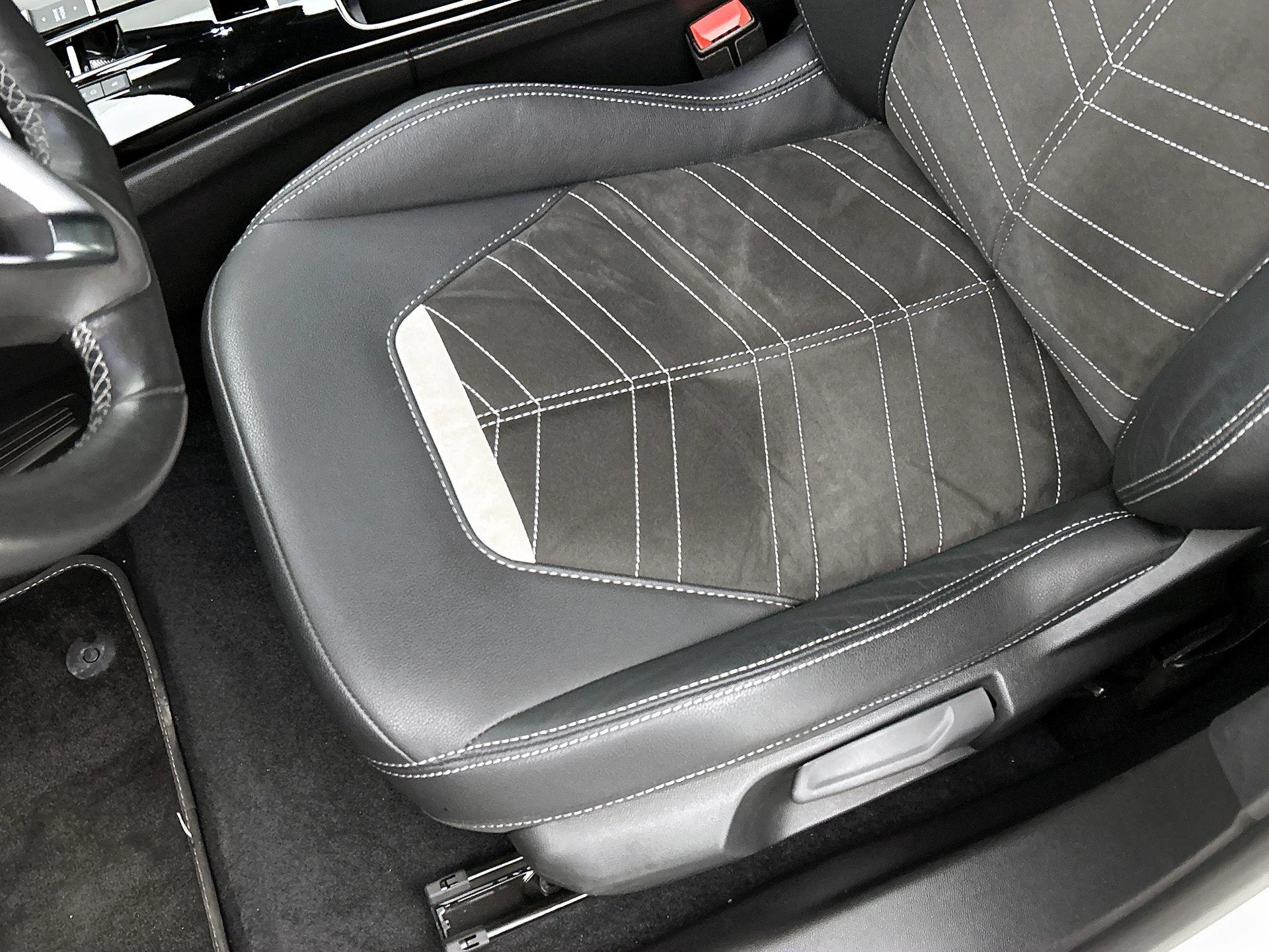 Opel-Mokka-e-image-18