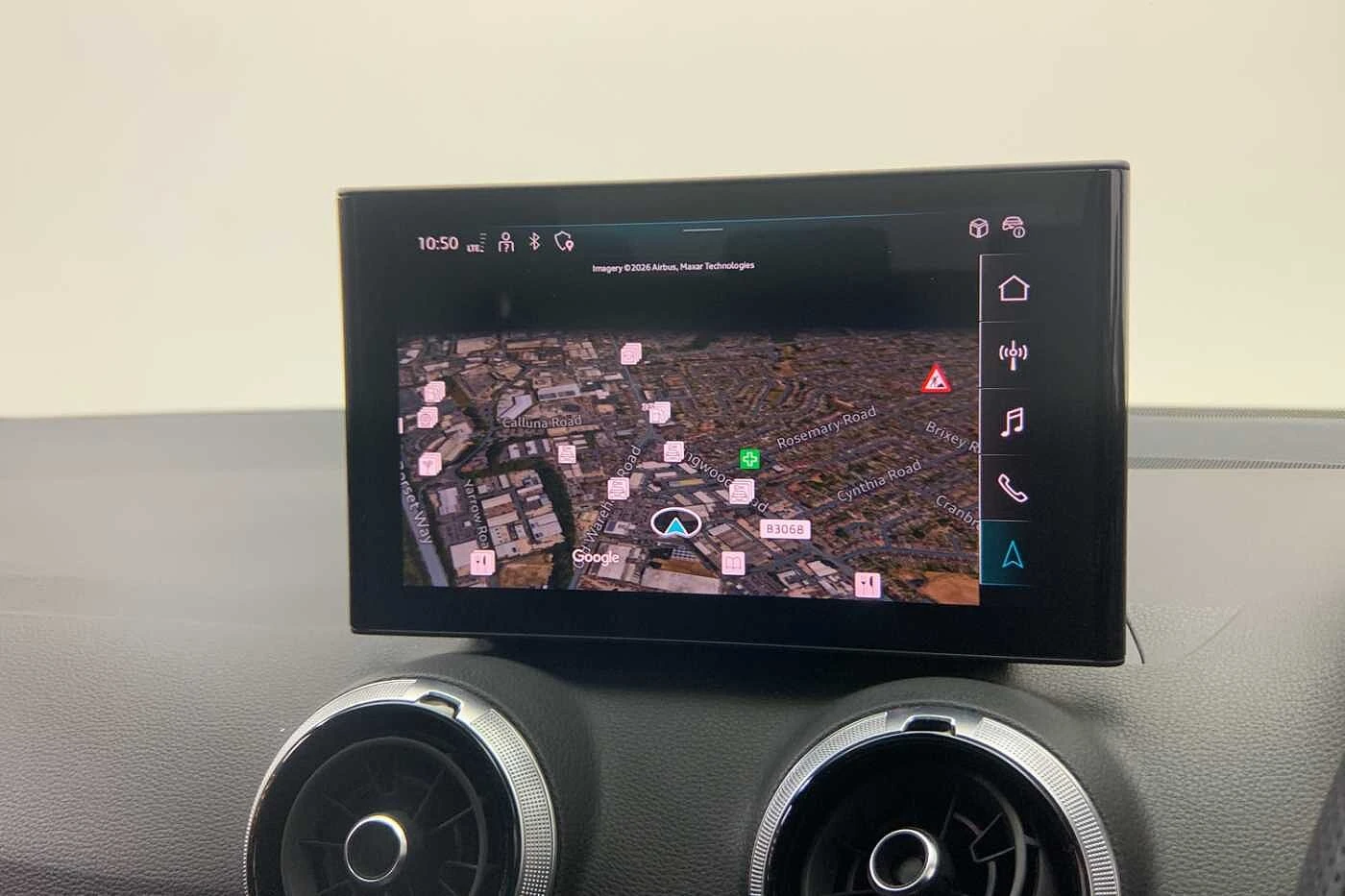 Audi-SQ2-image-21