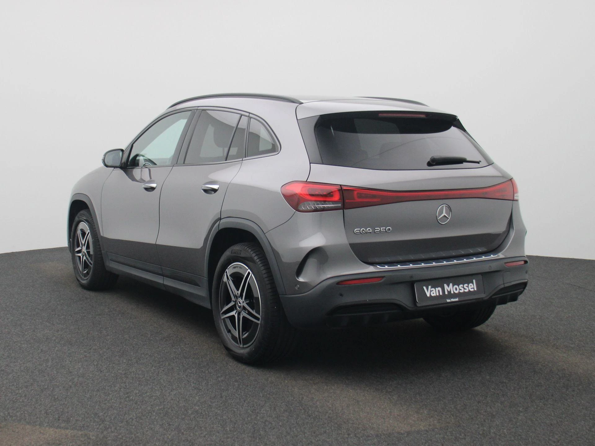 Mercedes-Benz Eqa