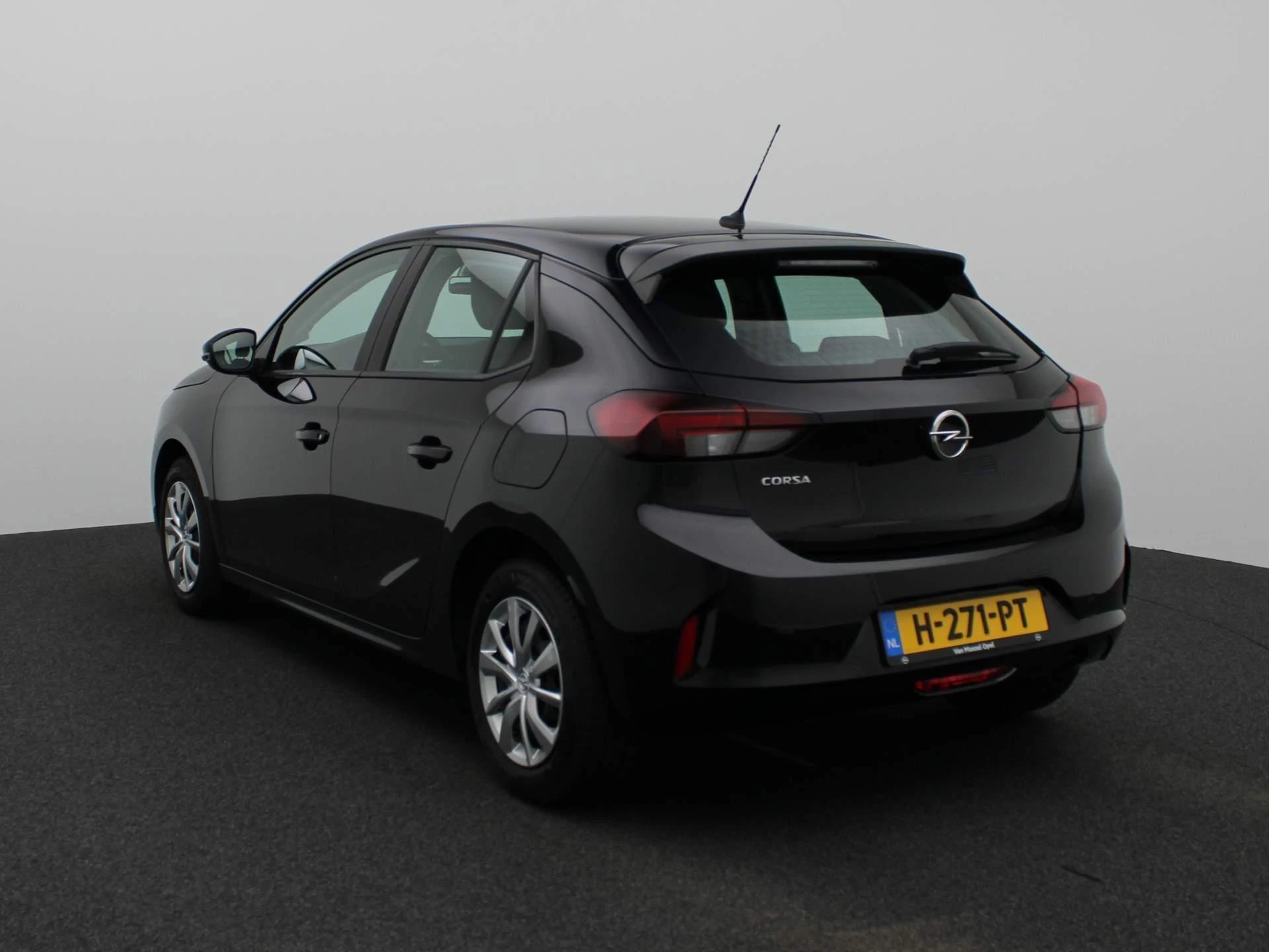 Opel-Corsa-image-1