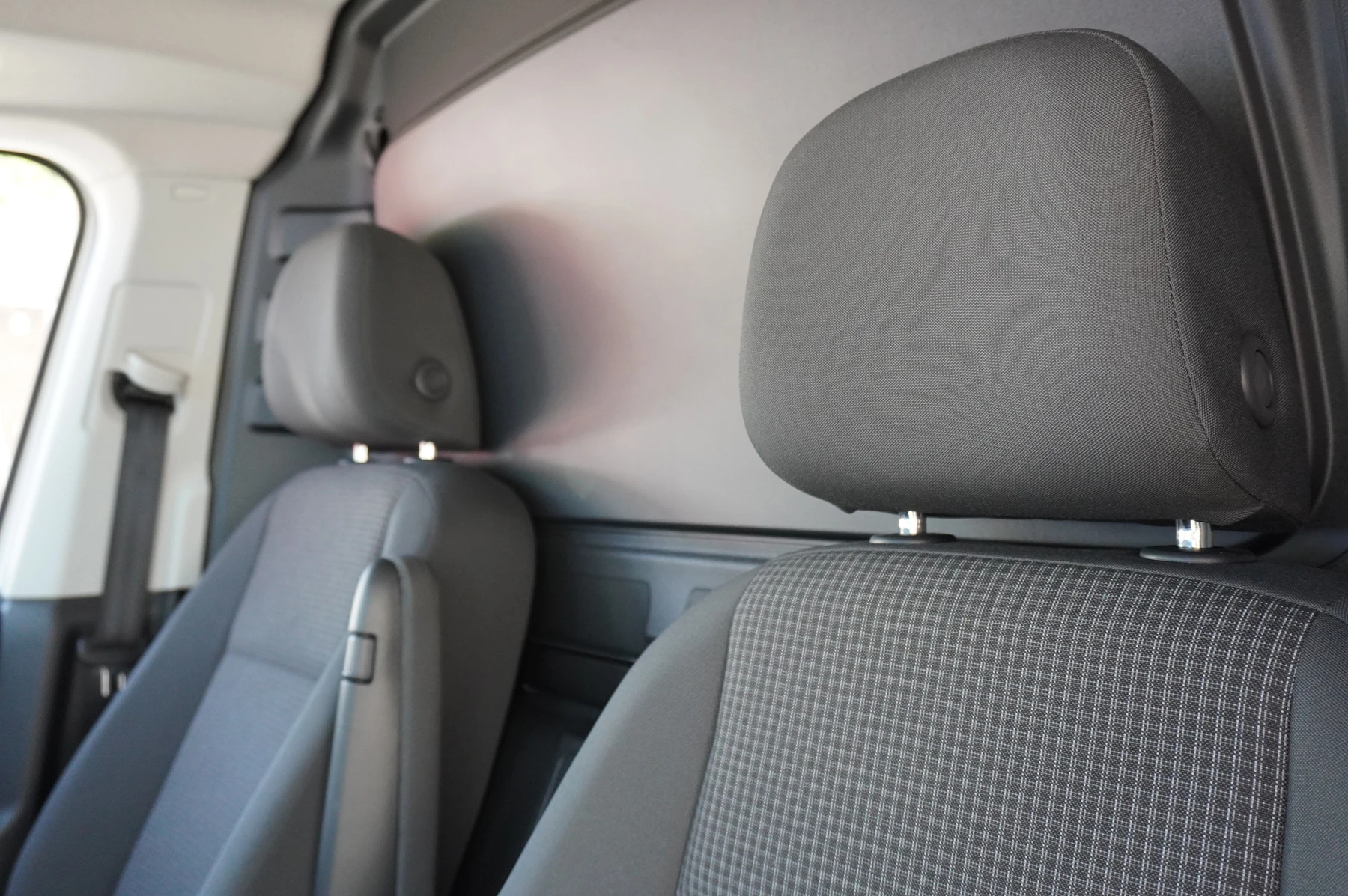 Volkswagen-Caddy-image-10