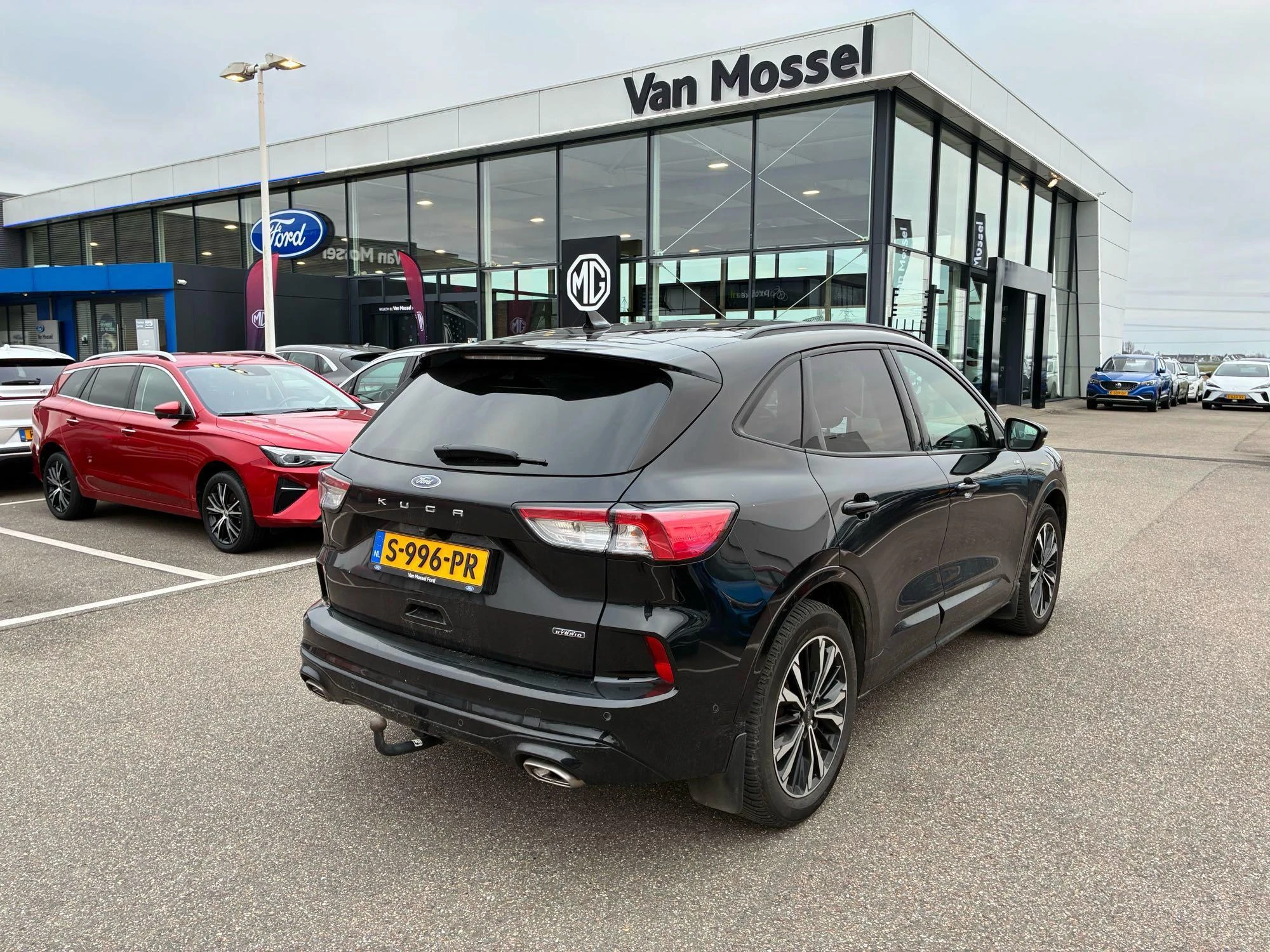 Ford Kuga 2.5 PHEV ST-Line X