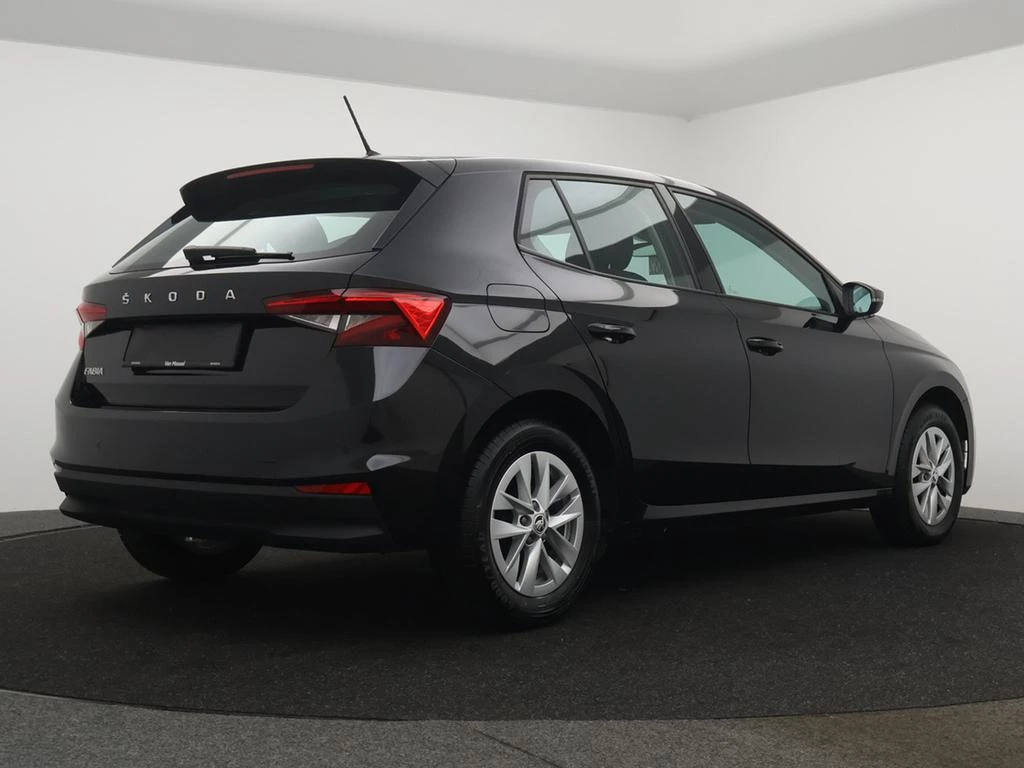 Škoda Fabia Fabia 1.0i Ambition *APP CONNECT*PDC*ZETELVERWARMING*AIRCO*DAB*...