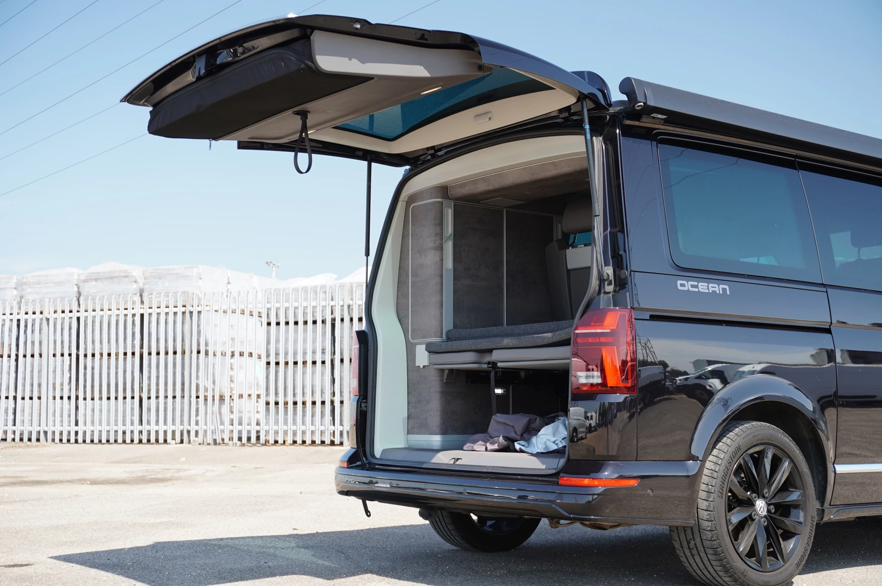 Volkswagen-California-image-54