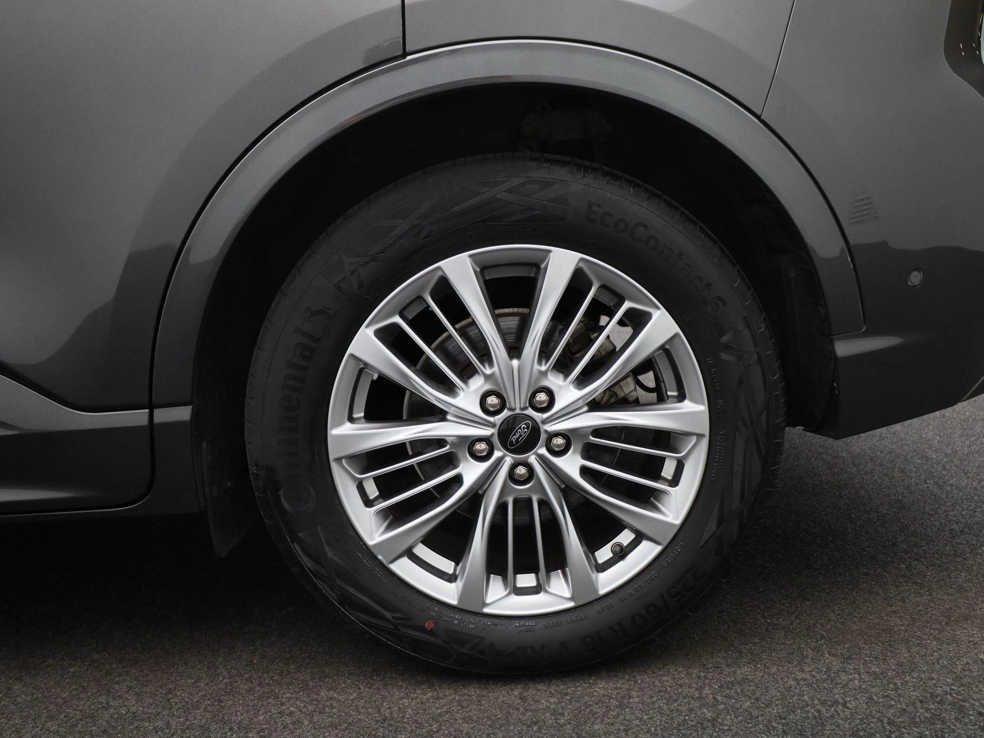 Ford-Kuga-image-12