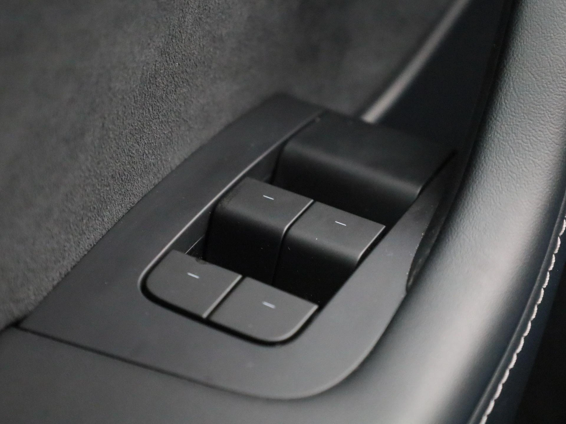 Tesla-Model Y-image-31