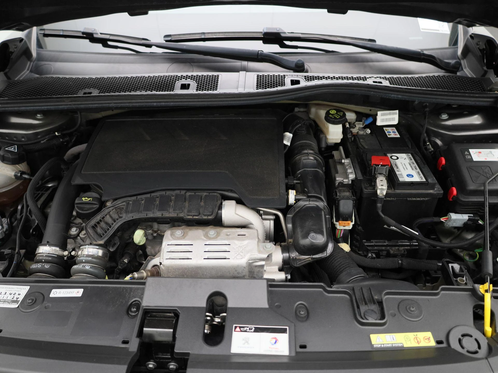 Peugeot-208-image-31