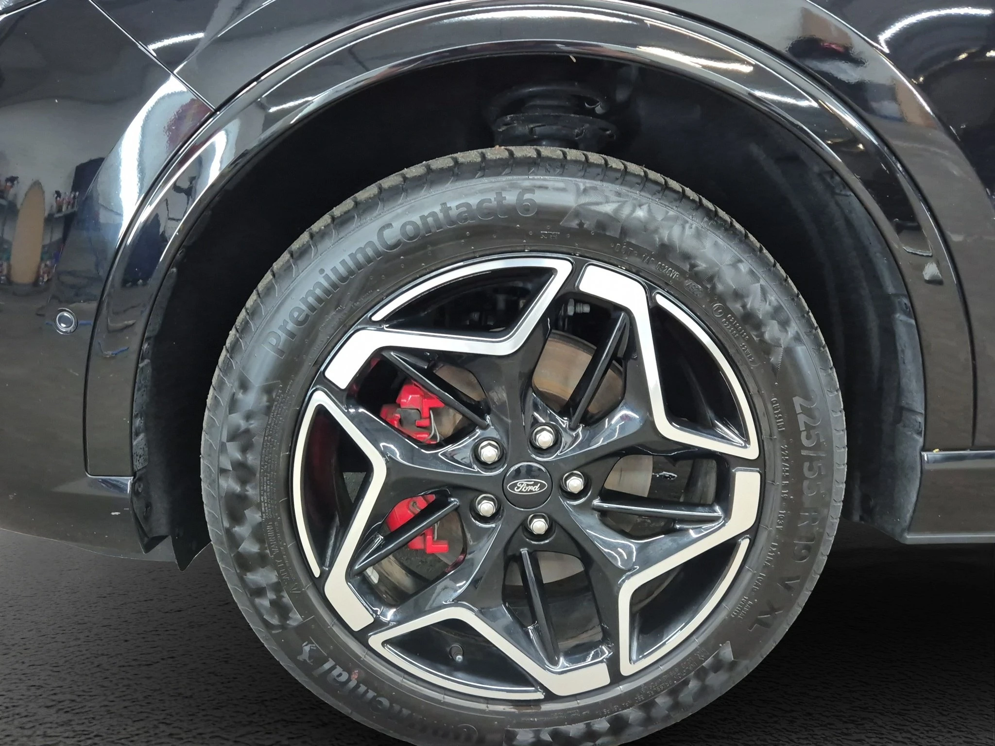 Ford-Kuga-image-8