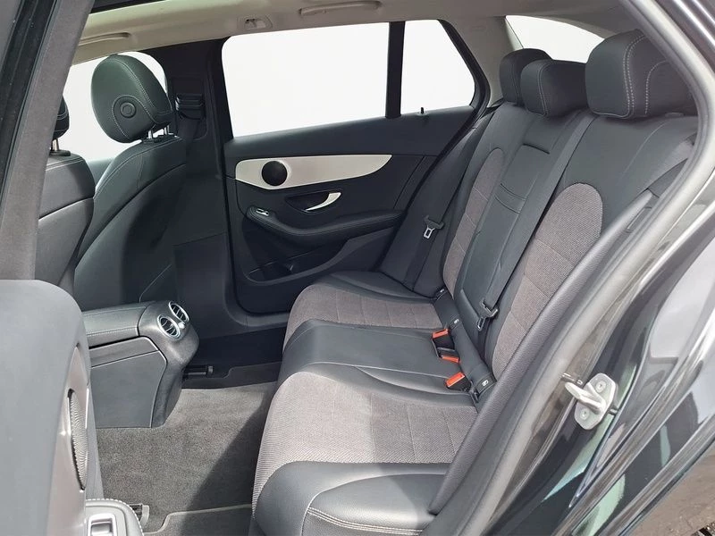 Mercedes-Benz C-Klasse 300 de T AVANTGARDE PANO LED KAMERA SHZ PDC AVANTGARDE